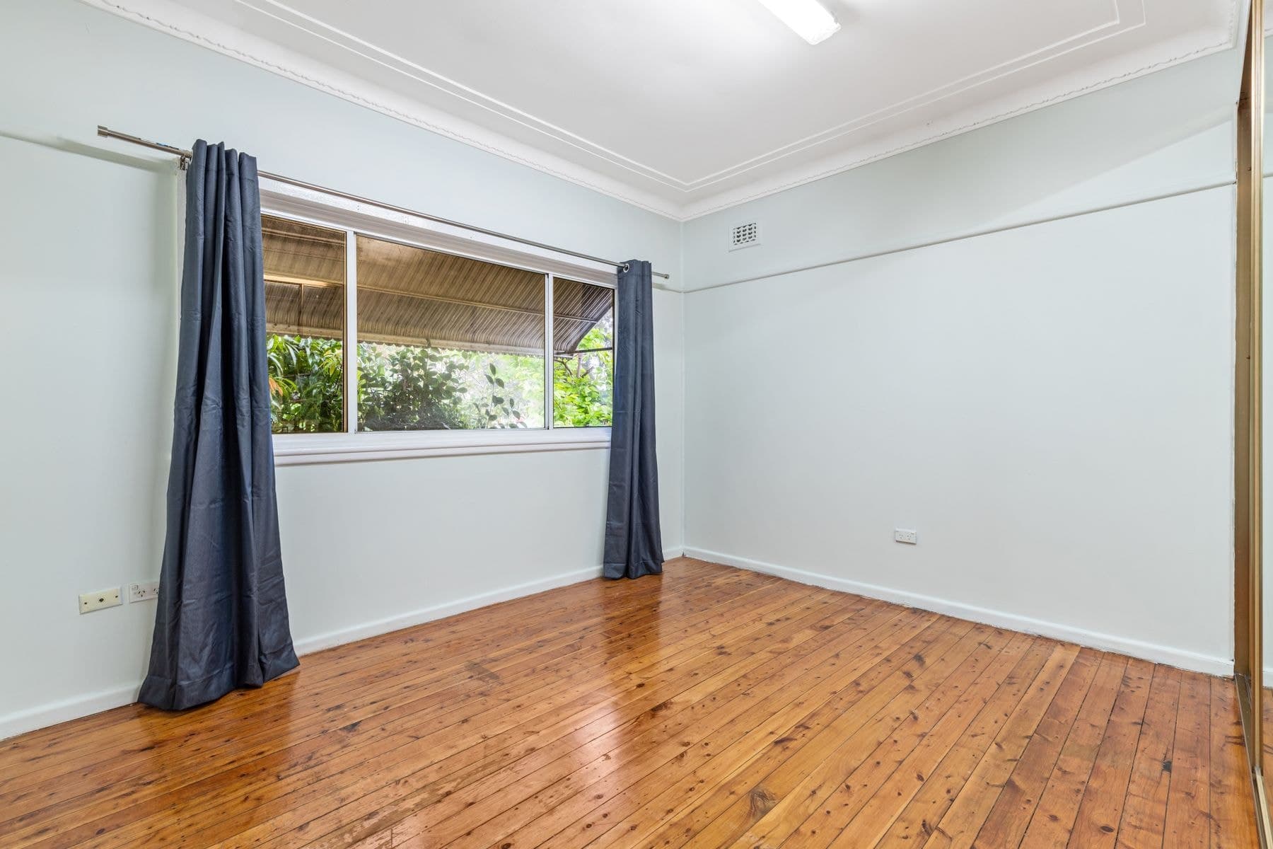 99 Faraday Road, Padstow NSW 2211, Padstow - Thumbnail 4