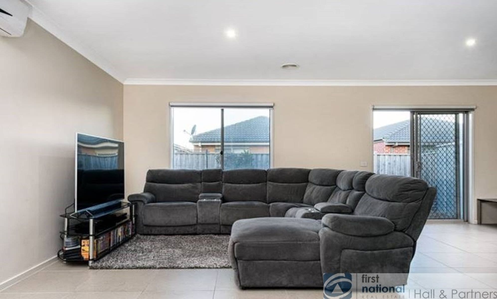 15 Paxford Drive, Cranbourne North VIC 3977, Cranbourne North - Thumbnail 4