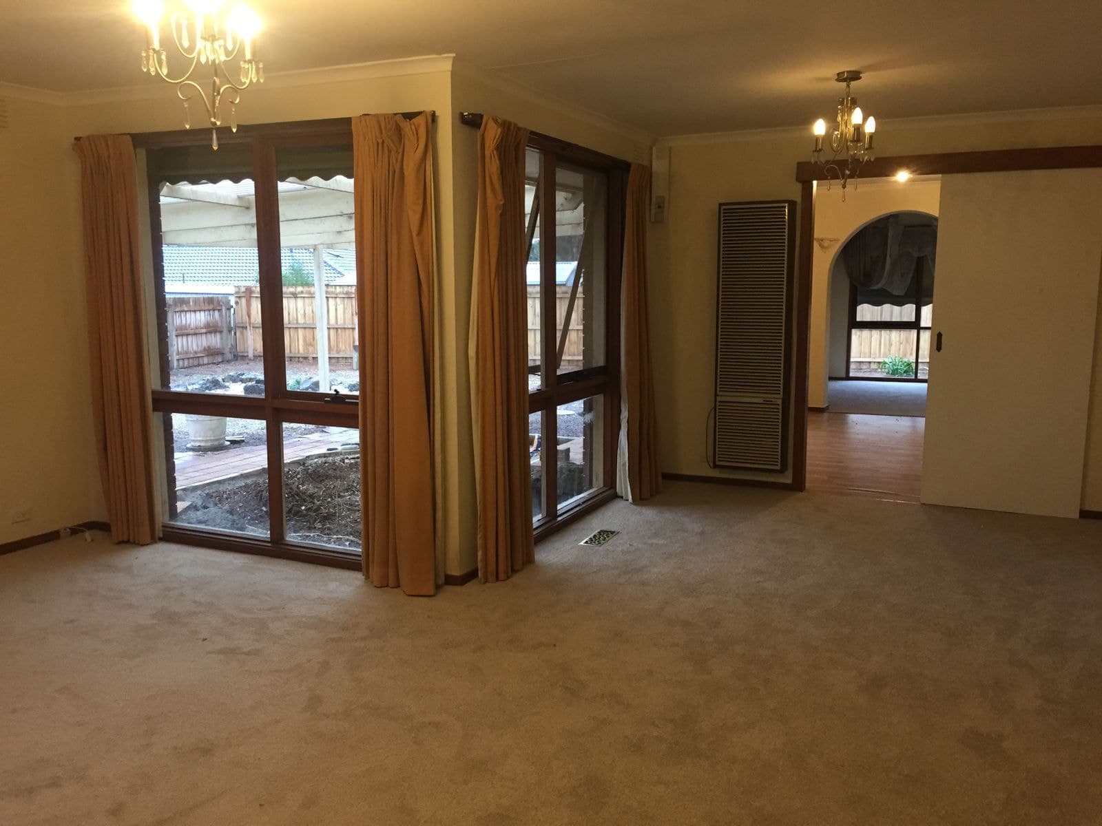 2 Kintbury Close, Wantirna VIC 3152, Wantirna - Thumbnail 3