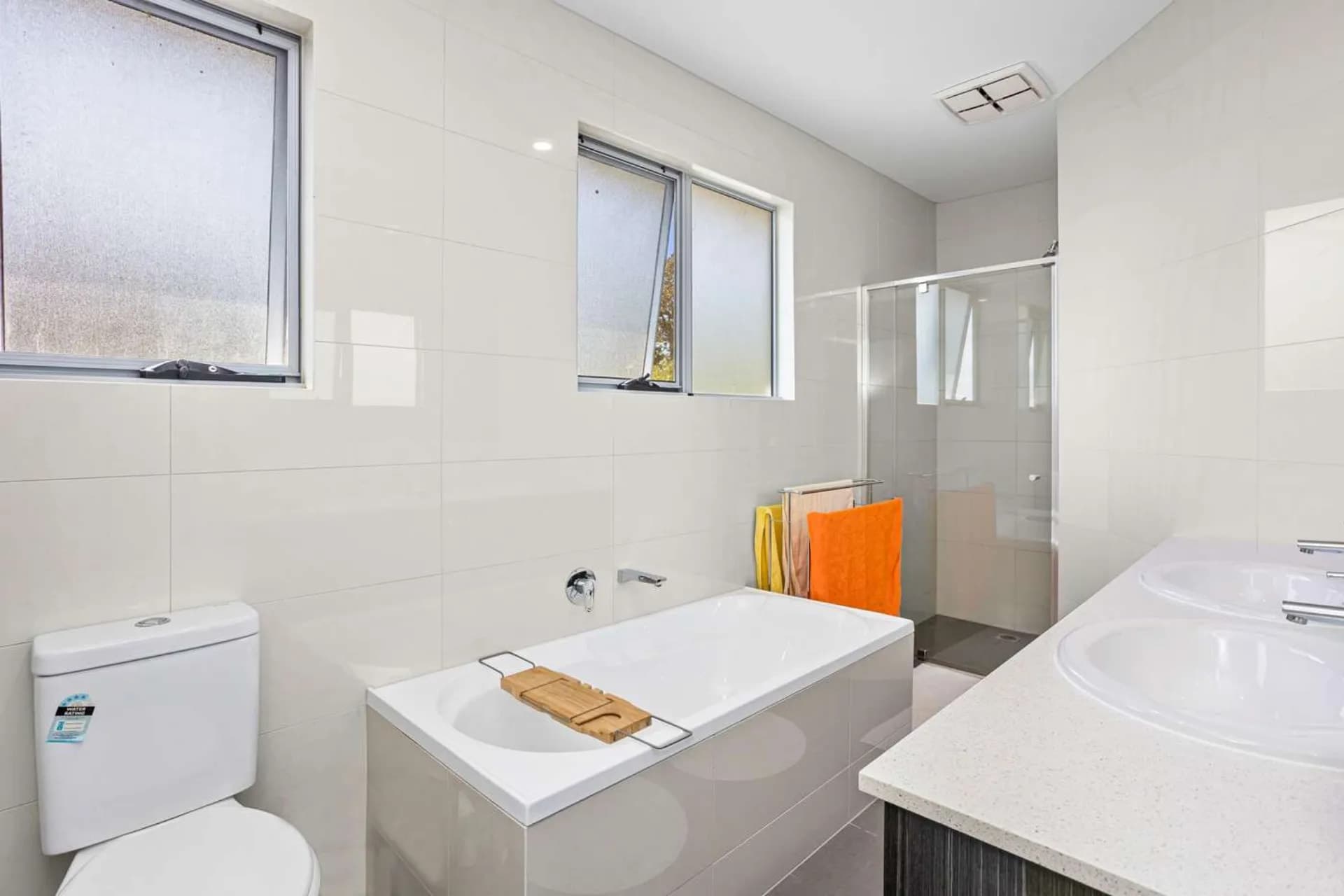 2/33 Upton Street, Altona, VIC, Altona - Thumbnail 5