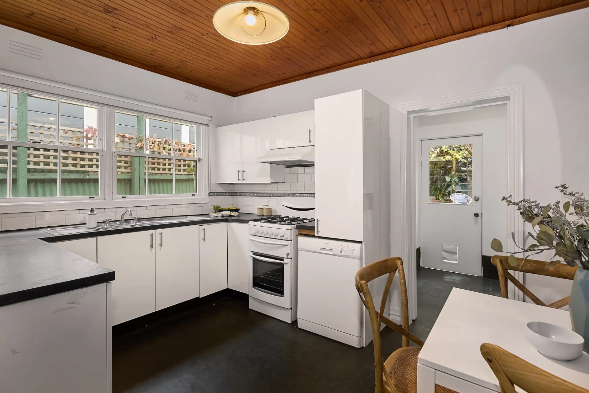 126 Lennox Street, Richmond, VIC, Richmond - Thumbnail 3