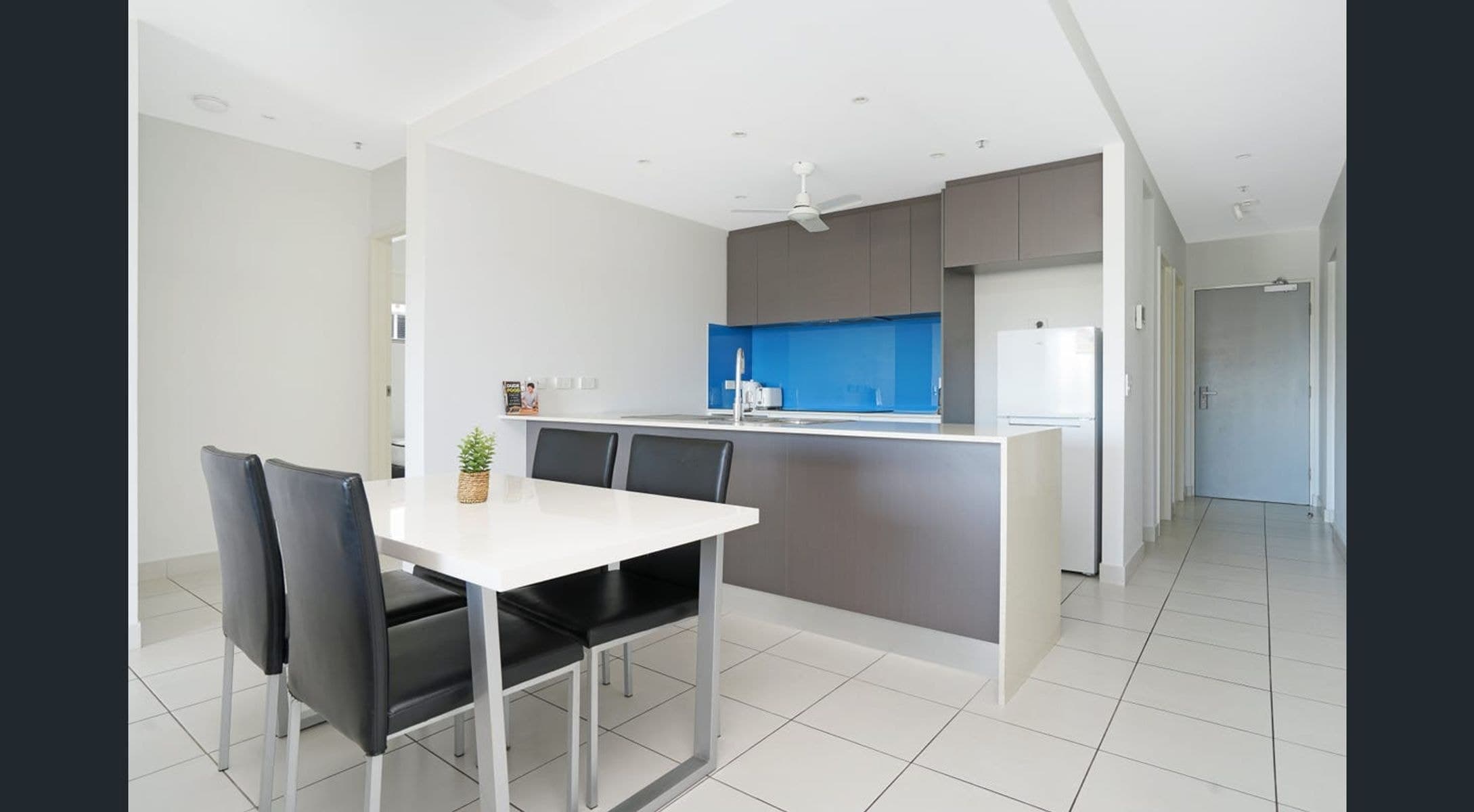 601/12 Harvey Street, Darwin City NT 0800, Darwin City - Thumbnail 4