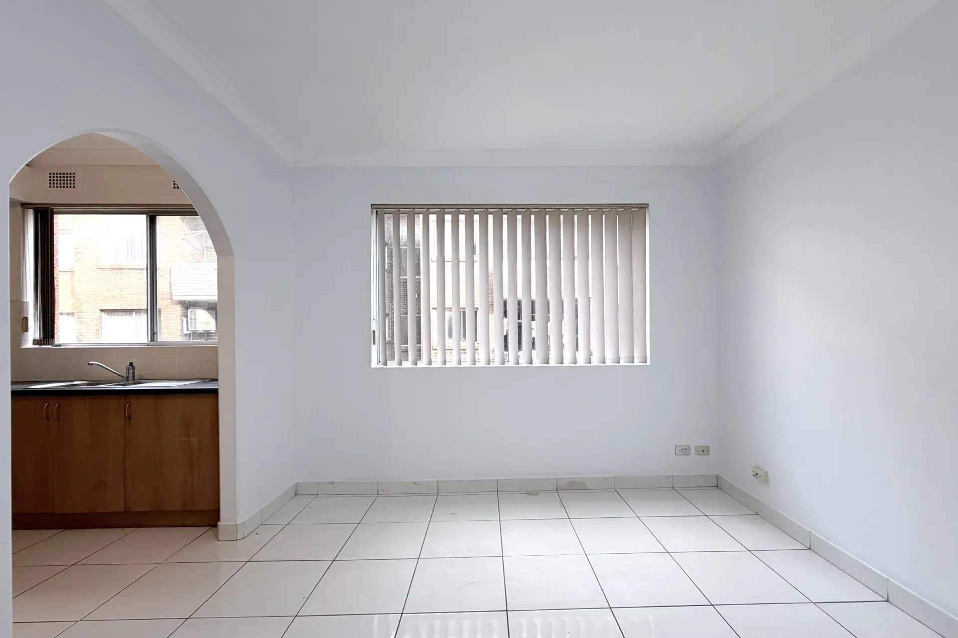 3/34 GOULBURN Street, Liverpool, NSW, Liverpool - Thumbnail 2