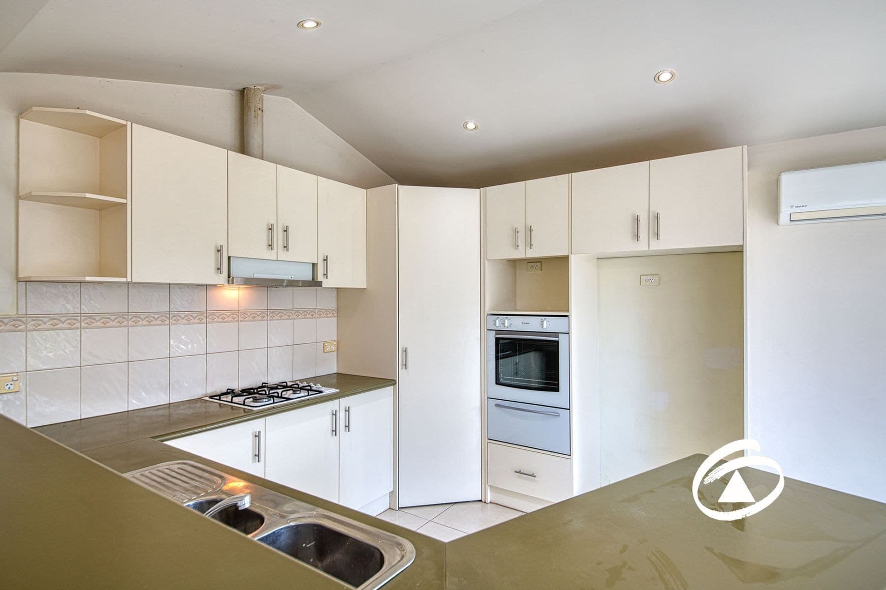 3 Firestone Green, Cranbourne VIC 3977, Cranbourne - Thumbnail 7