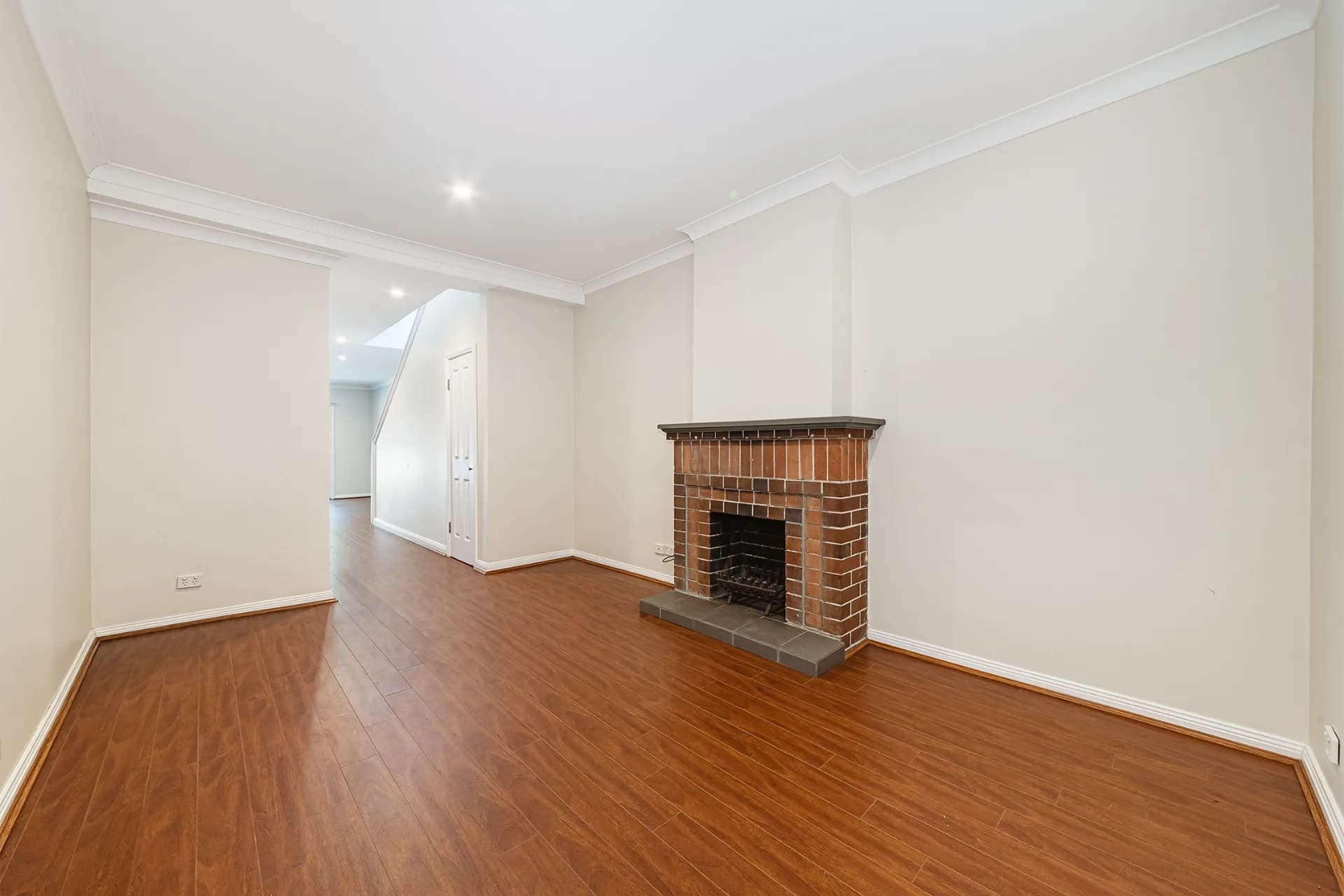 24 Epping Road, Lane Cove, NSW, Lane Cove - Thumbnail 4