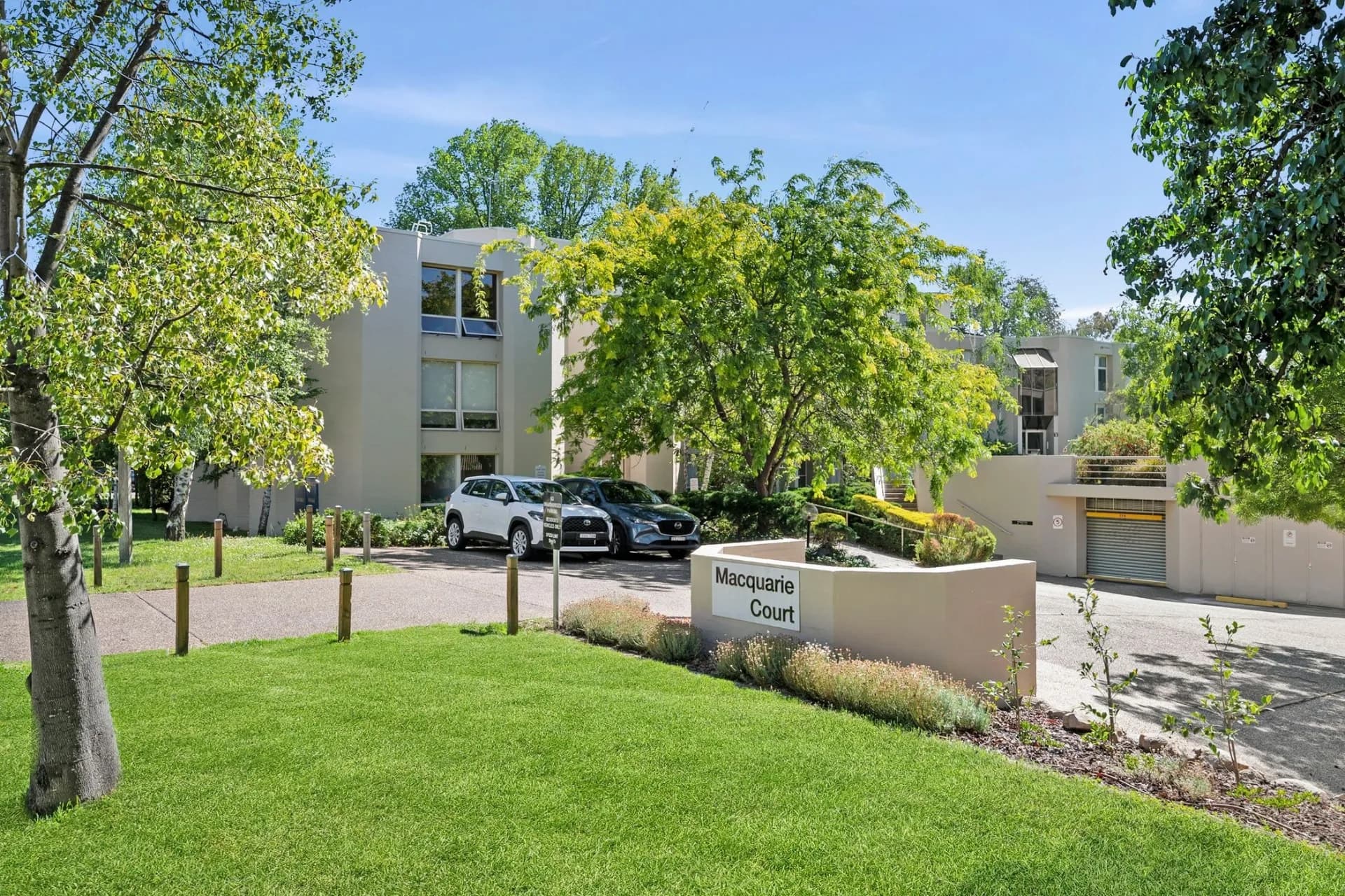 24/26 Macquarie Street, Barton, ACT, Barton - Image 1