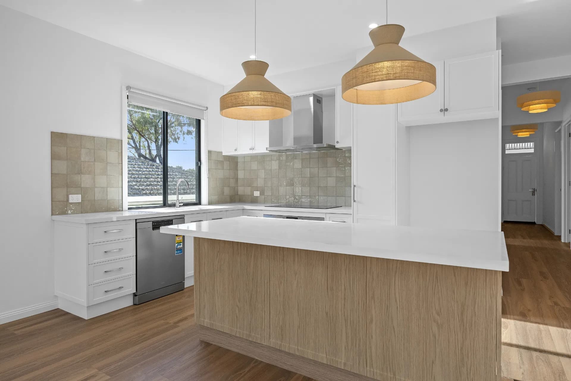 19 McClure Street, Bendigo, VIC, Bendigo - Thumbnail 2