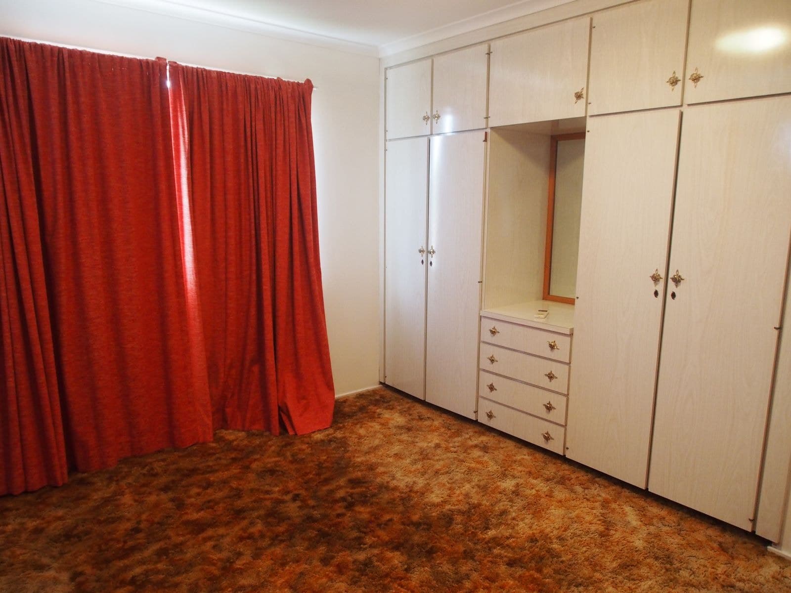 121 Churchill Street, Childers QLD 4660, Childers - Thumbnail 4