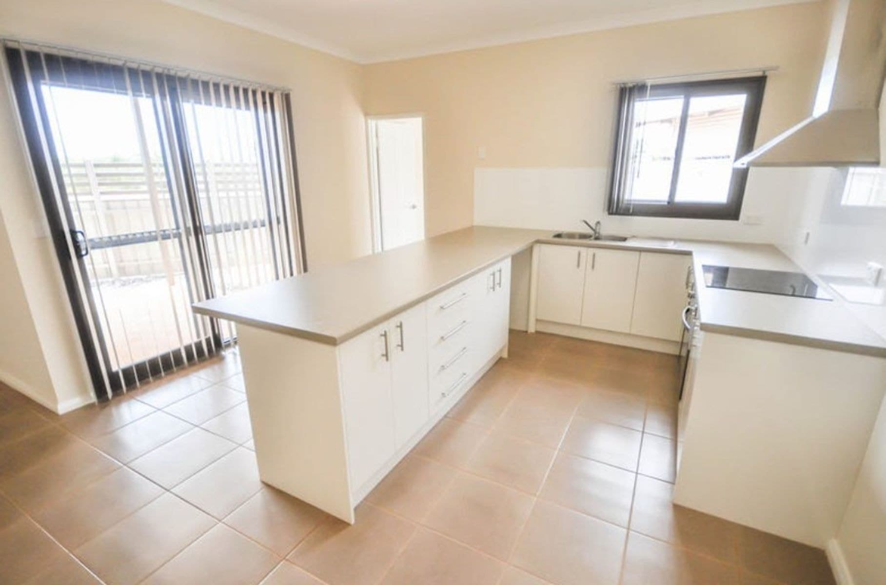 4/13 Delamere Place, South Hedland WA 6722, South Hedland - Image 1