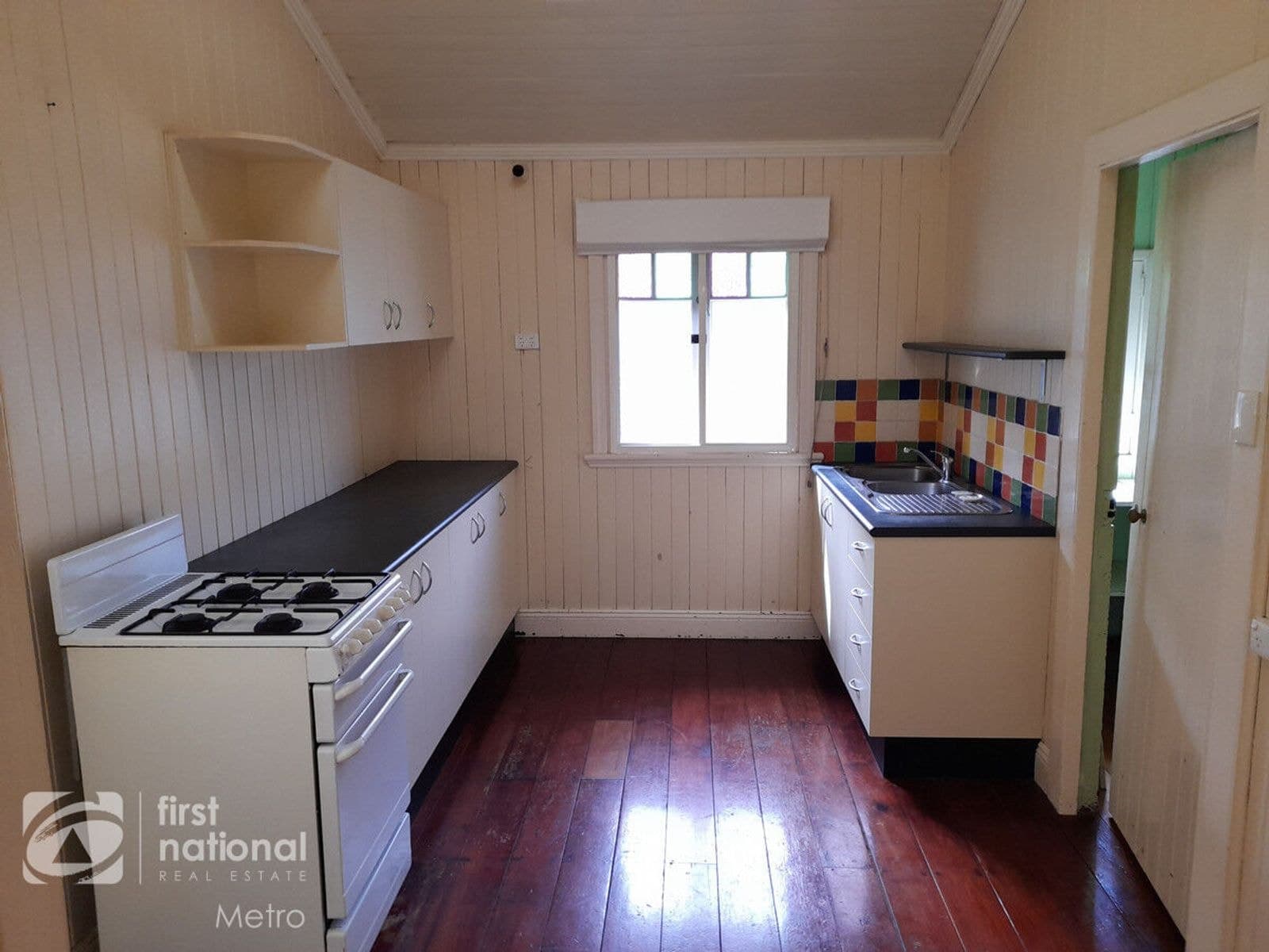 2/6 Paradise Street, Highgate Hill QLD 4101, Highgate Hill - Thumbnail 2