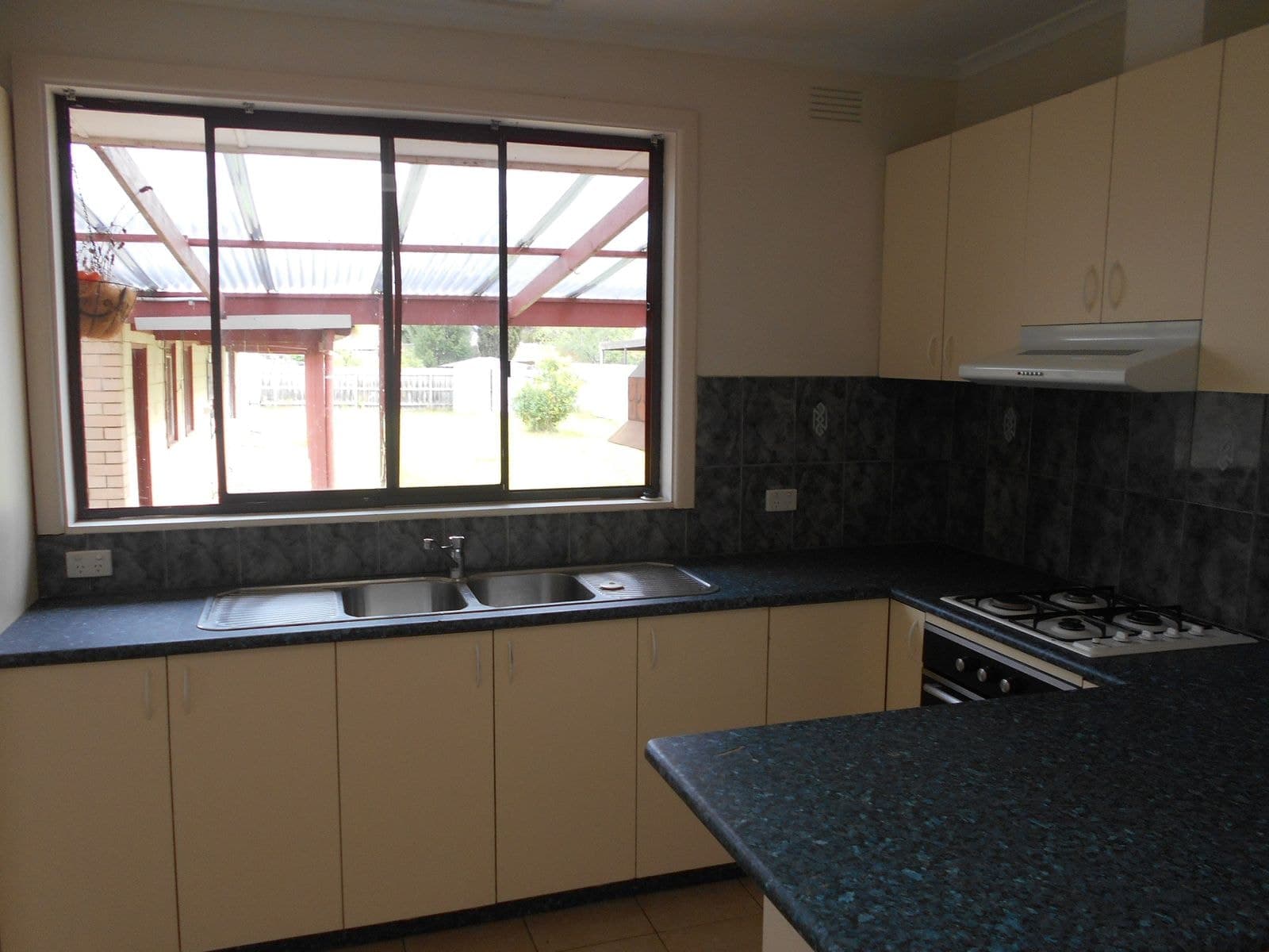 40 Foster Crescent, Knoxfield VIC 3180, Knoxfield - Thumbnail 3