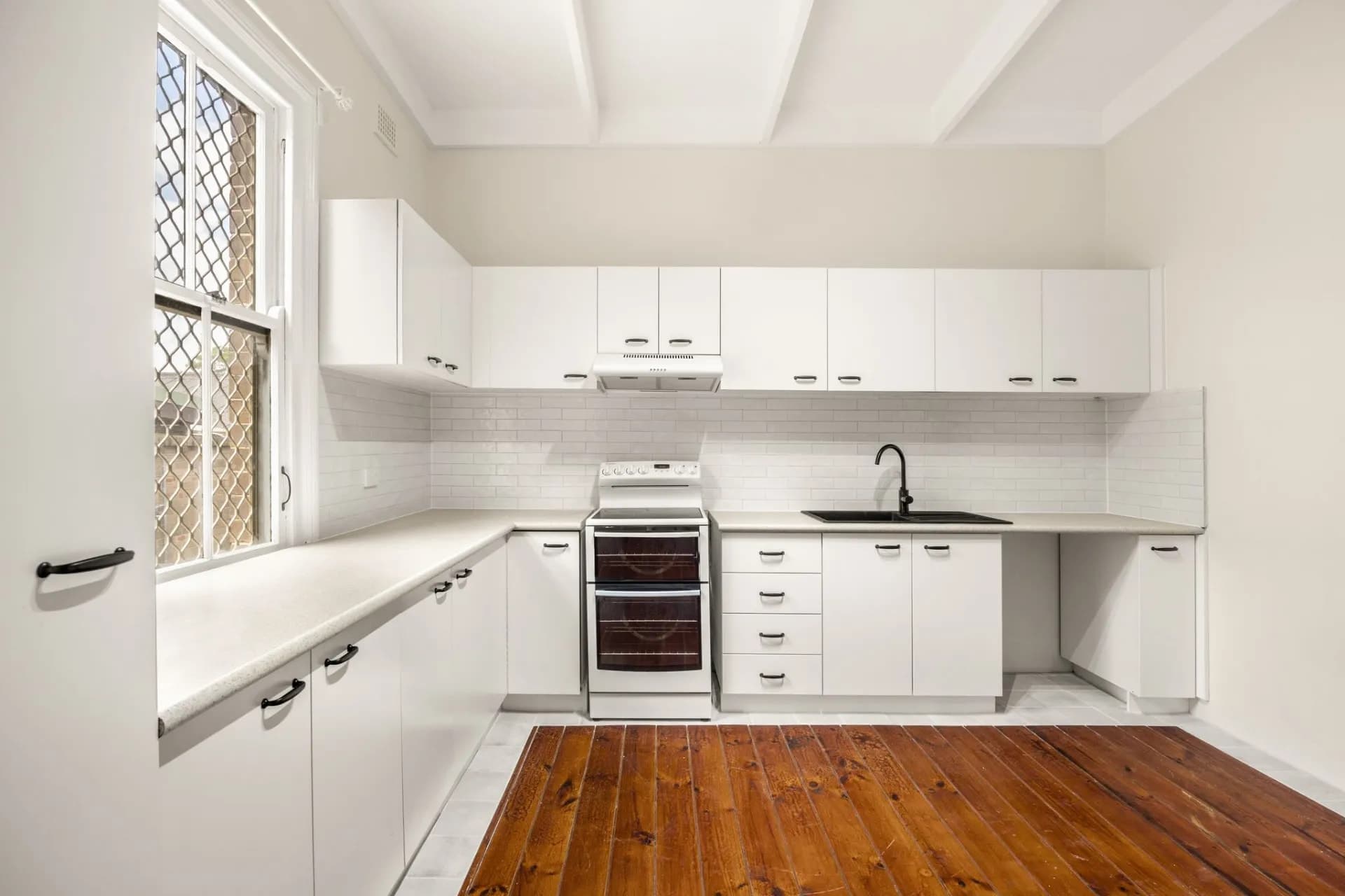 16 Robinson Street, Croydon, NSW, Croydon - Thumbnail 4