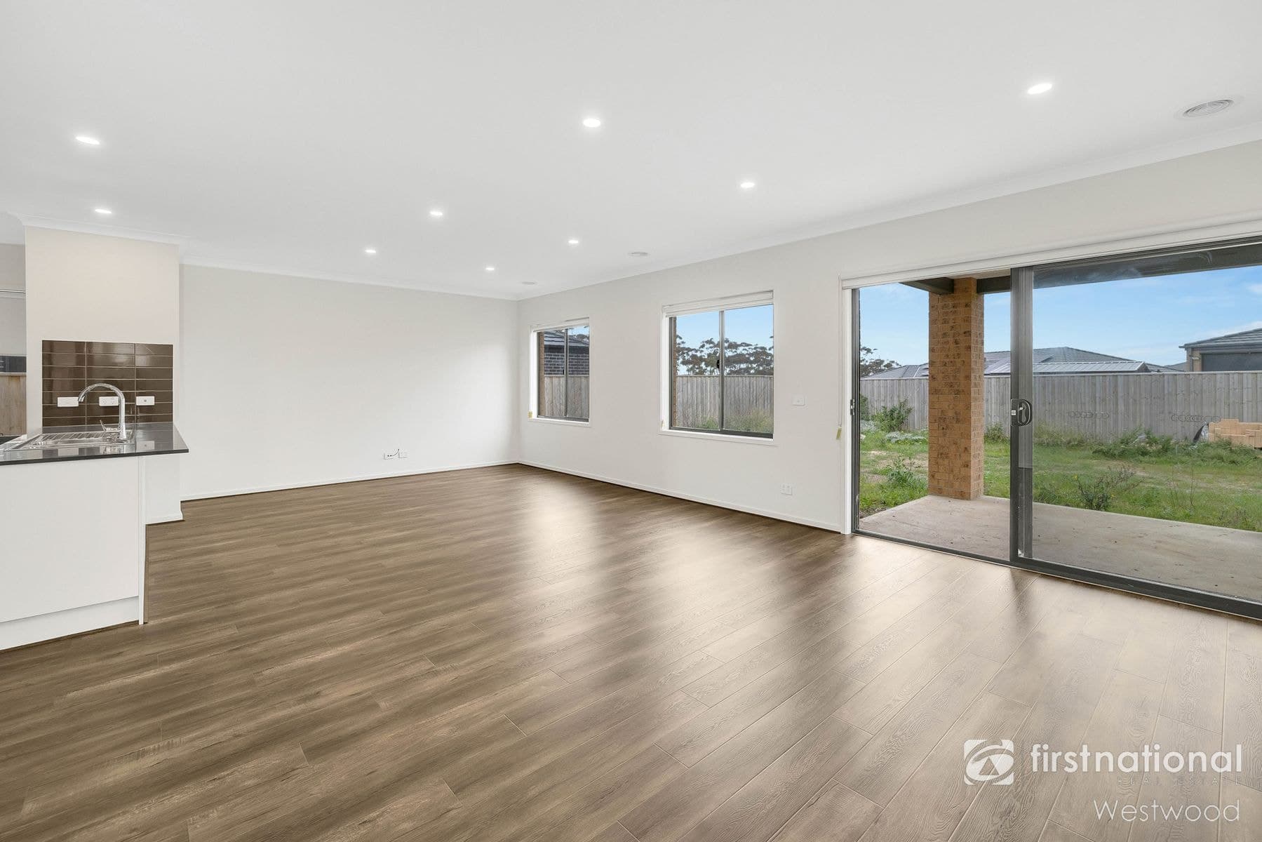 26 Truffle Circuit, Manor Lakes VIC 3024, Manor Lakes - Thumbnail 3