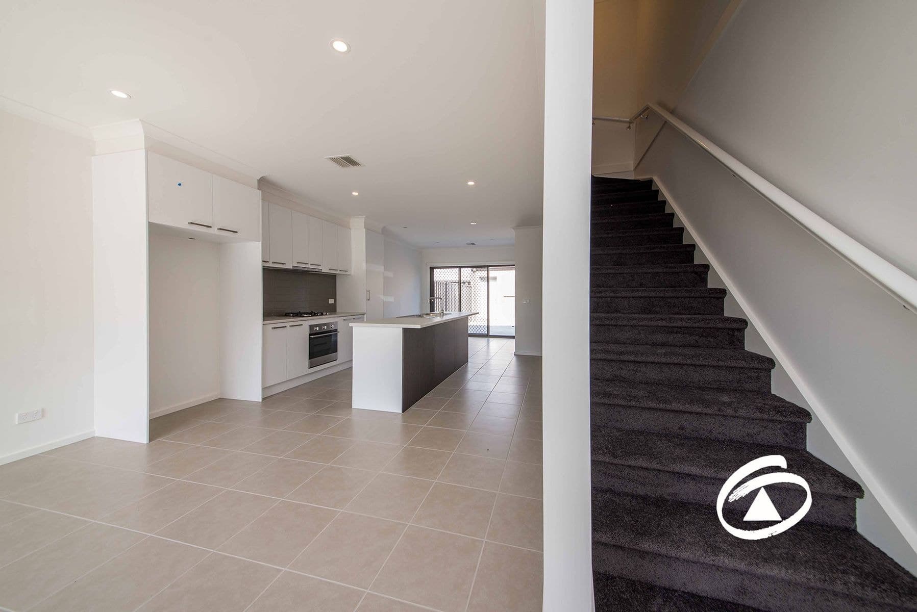 37/23 Atlantic Drive, Pakenham VIC 3810, Pakenham - Thumbnail 5