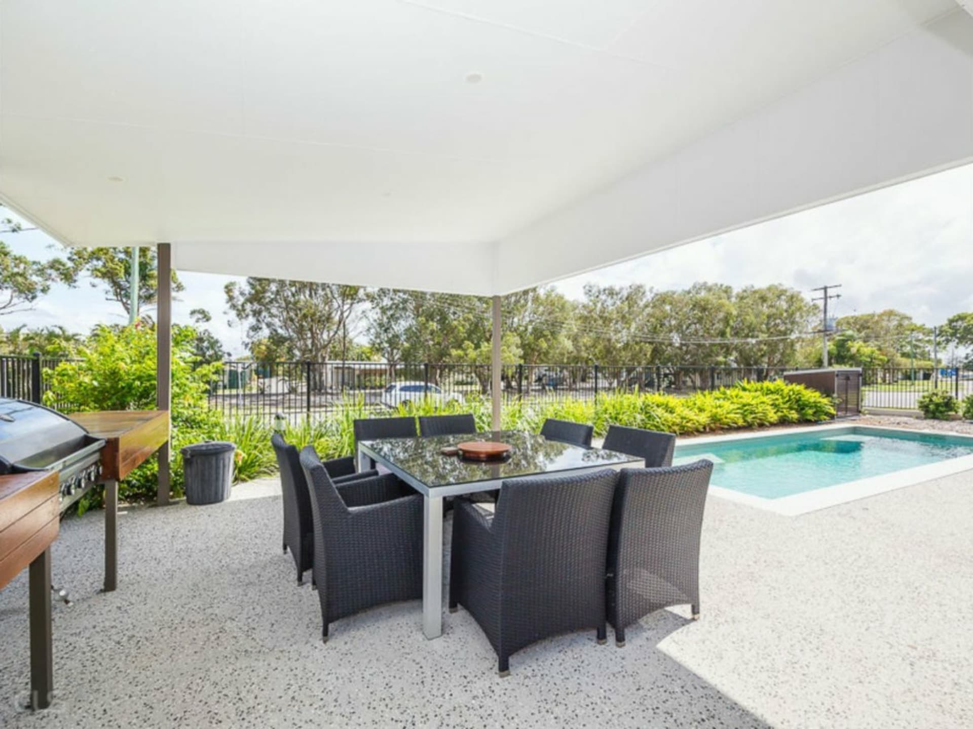 1/4 Ka Ma Kuta Drive, Sandstone Point, Sandstone Point - Image 1