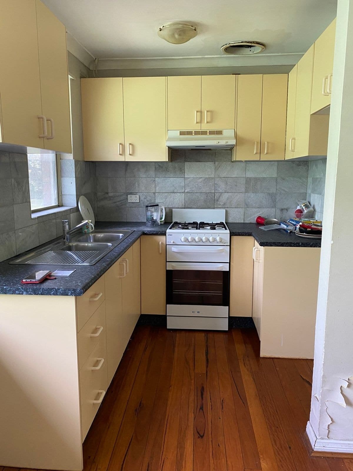 2/37 Marlene Crescent, Greenacre NSW 2190, Greenacre - Thumbnail 5