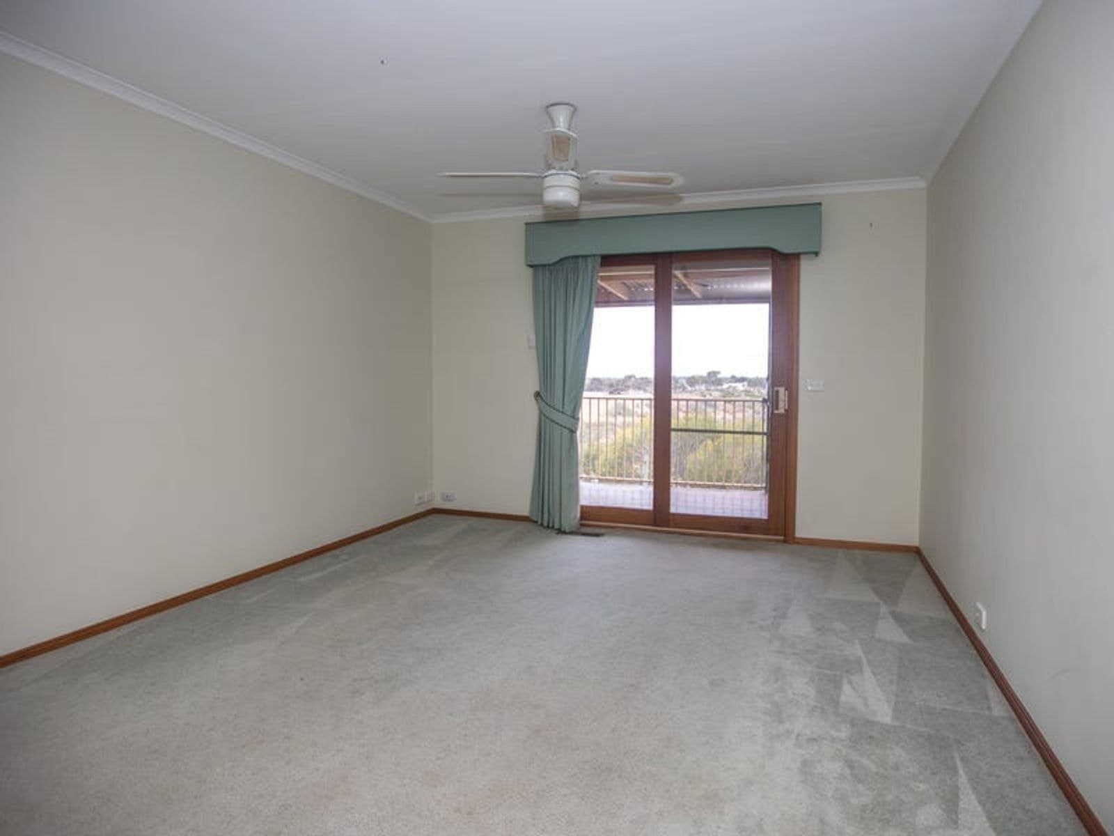 83 Underbank Boulevard, Bacchus Marsh VIC 3340, Bacchus Marsh - Thumbnail 7