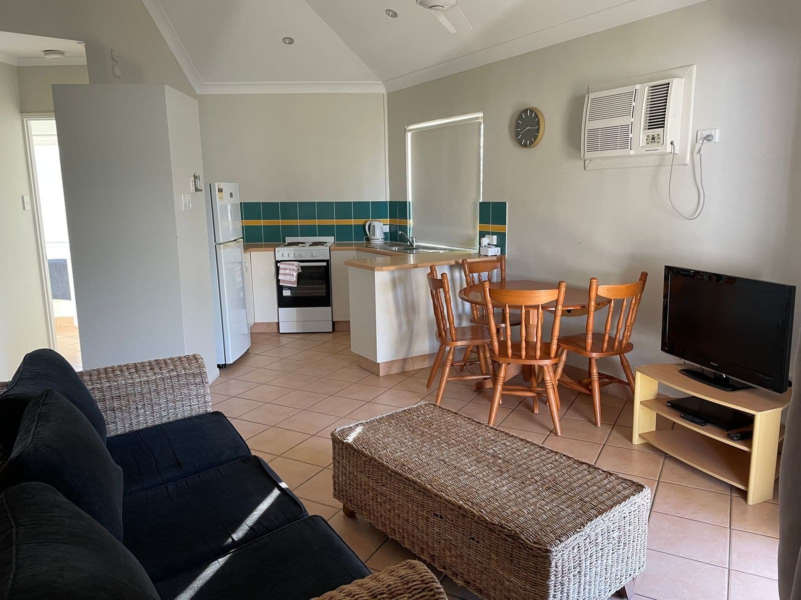 11/73 Illawong Drive, South Mackay QLD 4740, South Mackay - Thumbnail 2