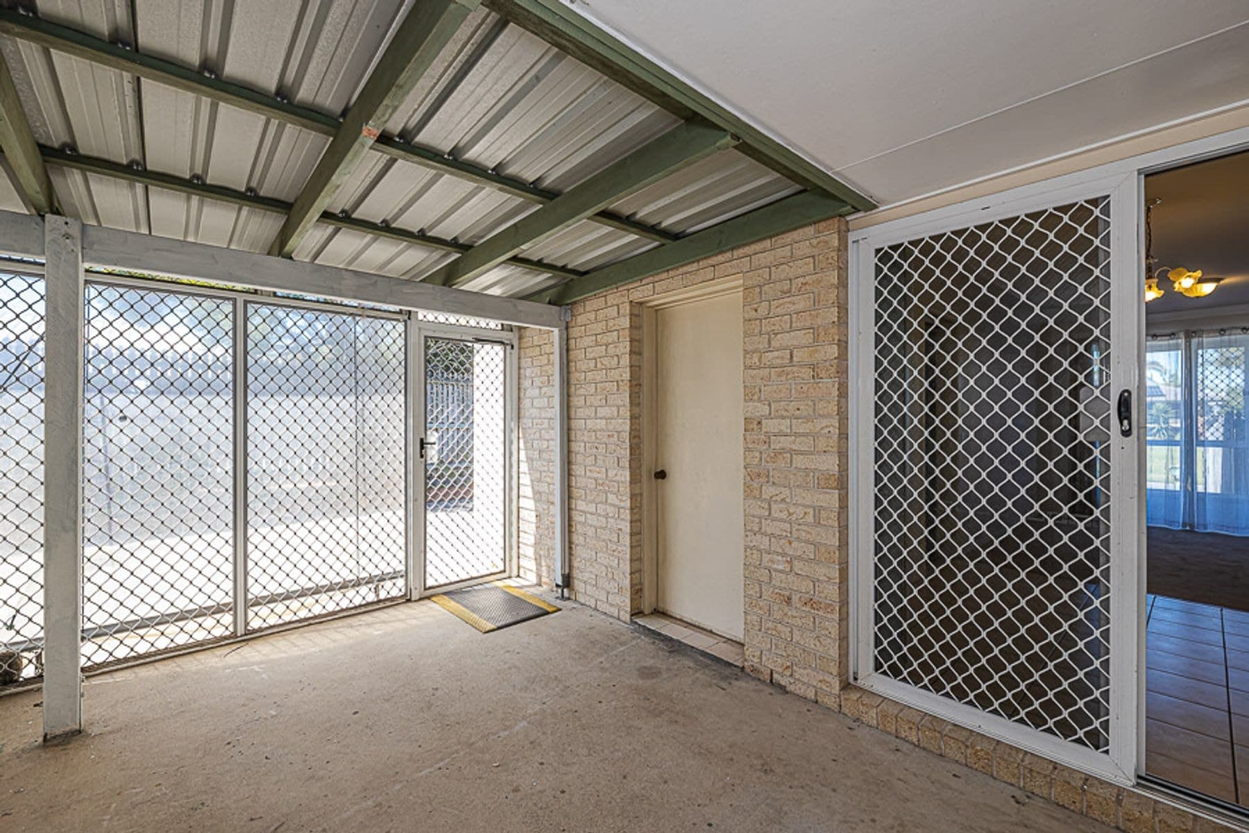 1/5 Chiltern Place, Sandstone Point QLD 4511, Sandstone Point - Thumbnail 8