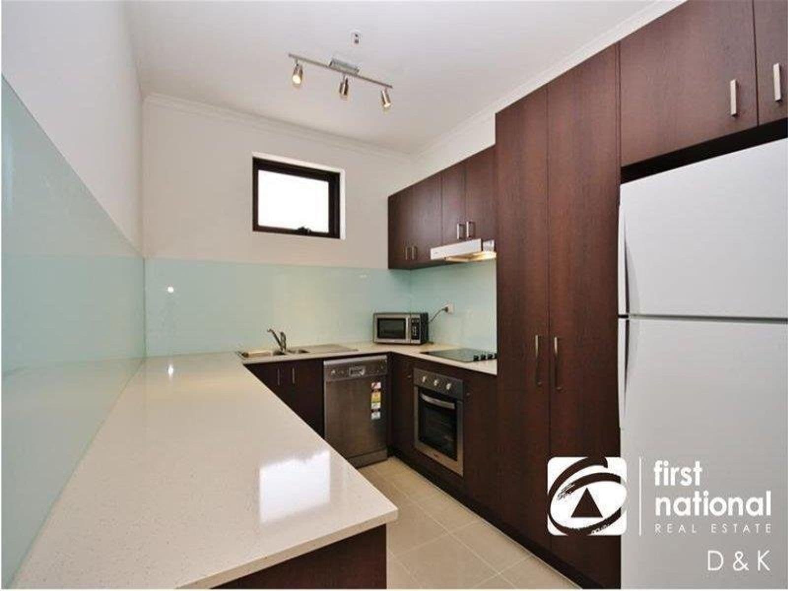 3 Saltriver Place, Footscray VIC 3011, Footscray - Thumbnail 2