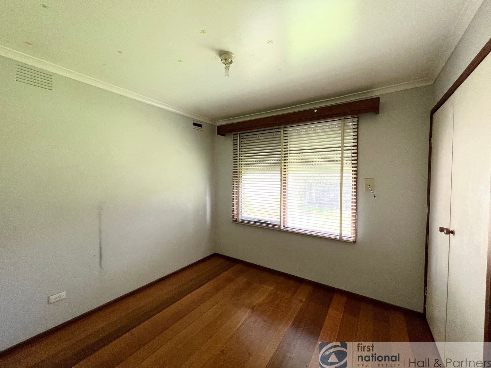 70 Liverpool Drive, Keysborough VIC 3173, Keysborough - Thumbnail 5