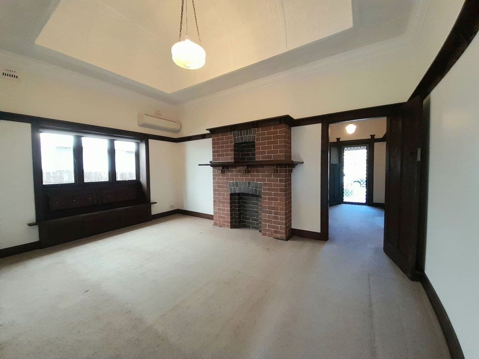 19 Eaton Street, Willoughby NSW 2068, Willoughby - Thumbnail 2
