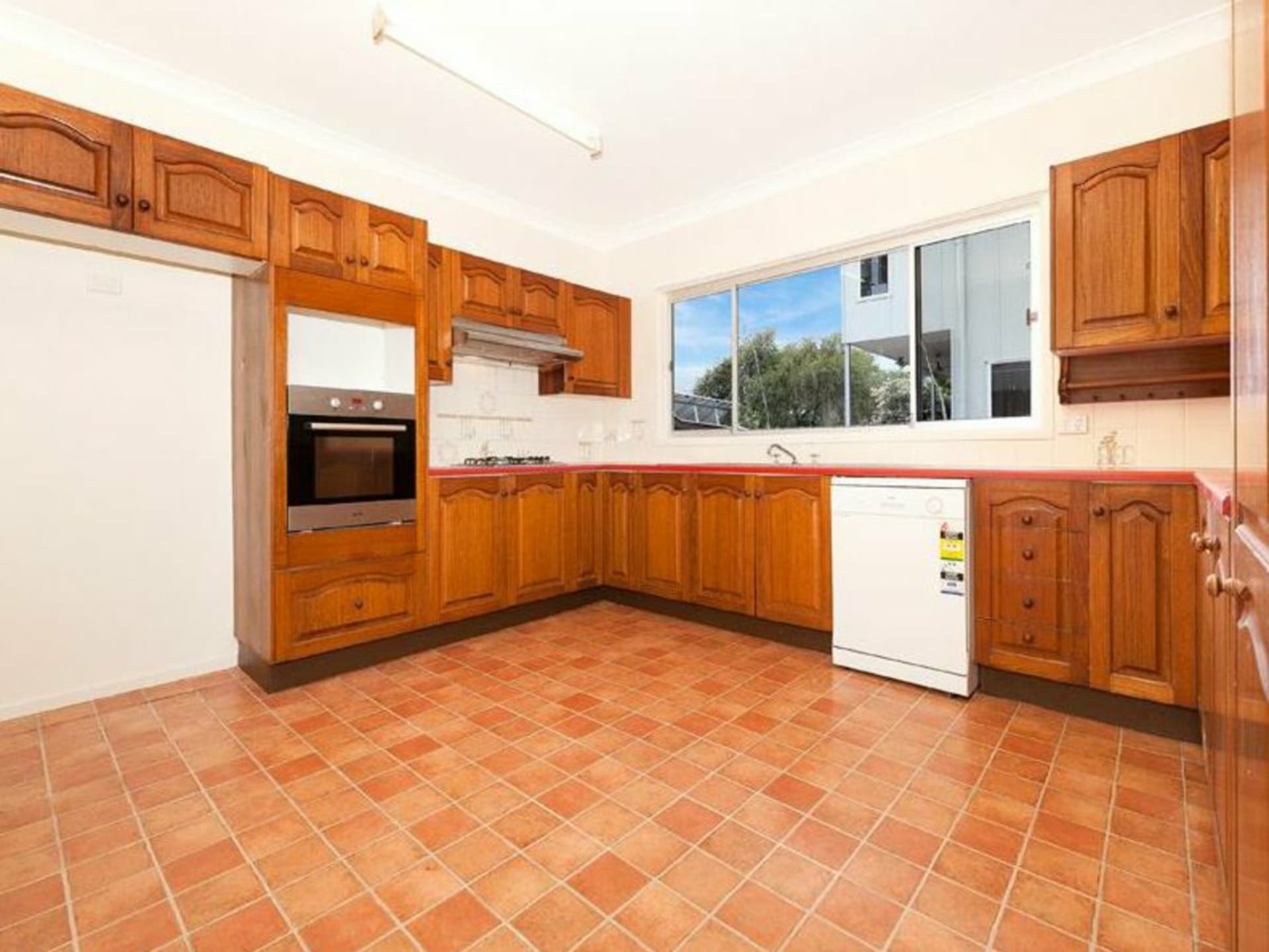 27 Kiama Street, Wavell Heights, Wavell Heights - Thumbnail 4