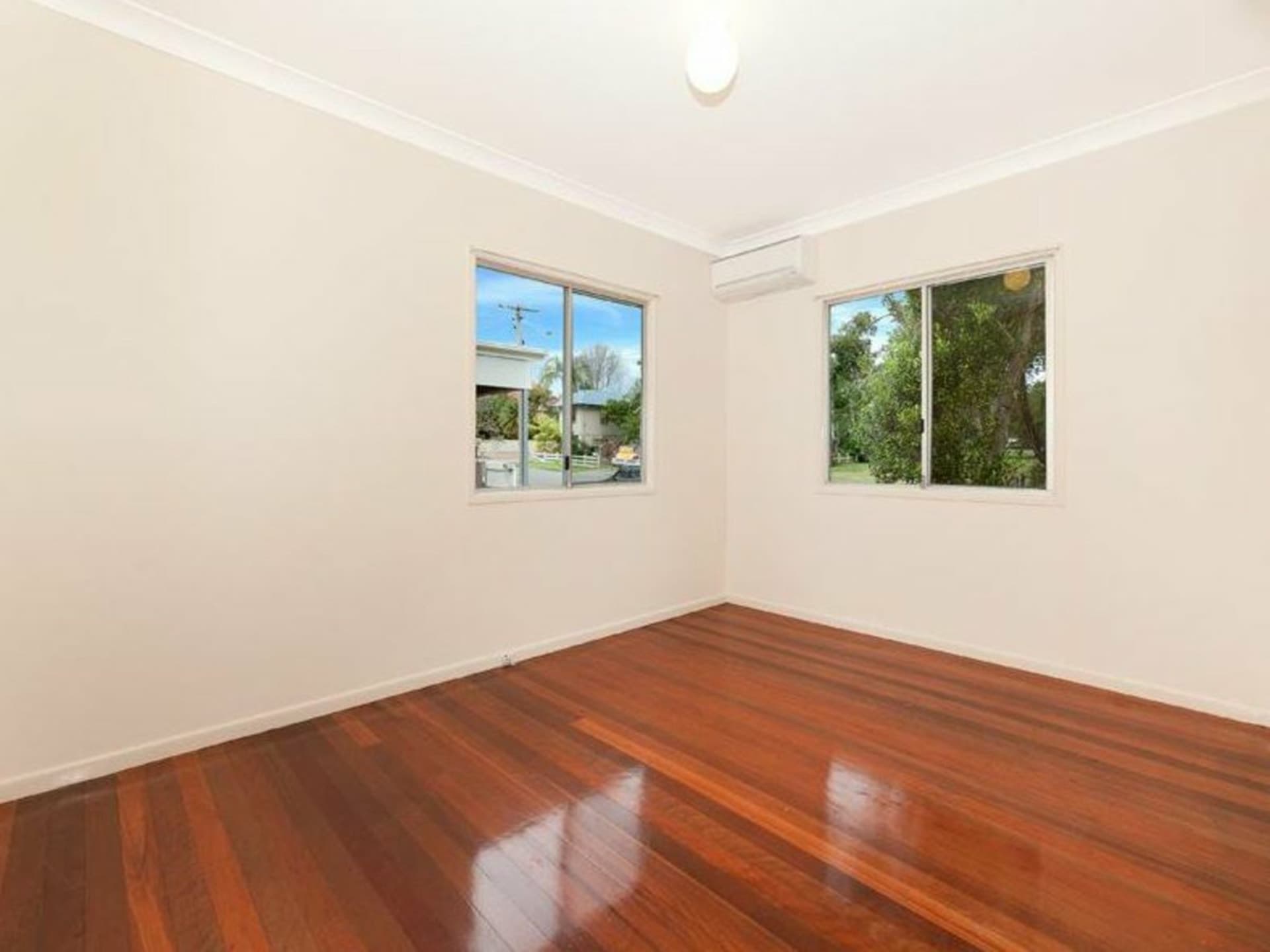 27 Kiama Street, Wavell Heights, Wavell Heights - Thumbnail 5