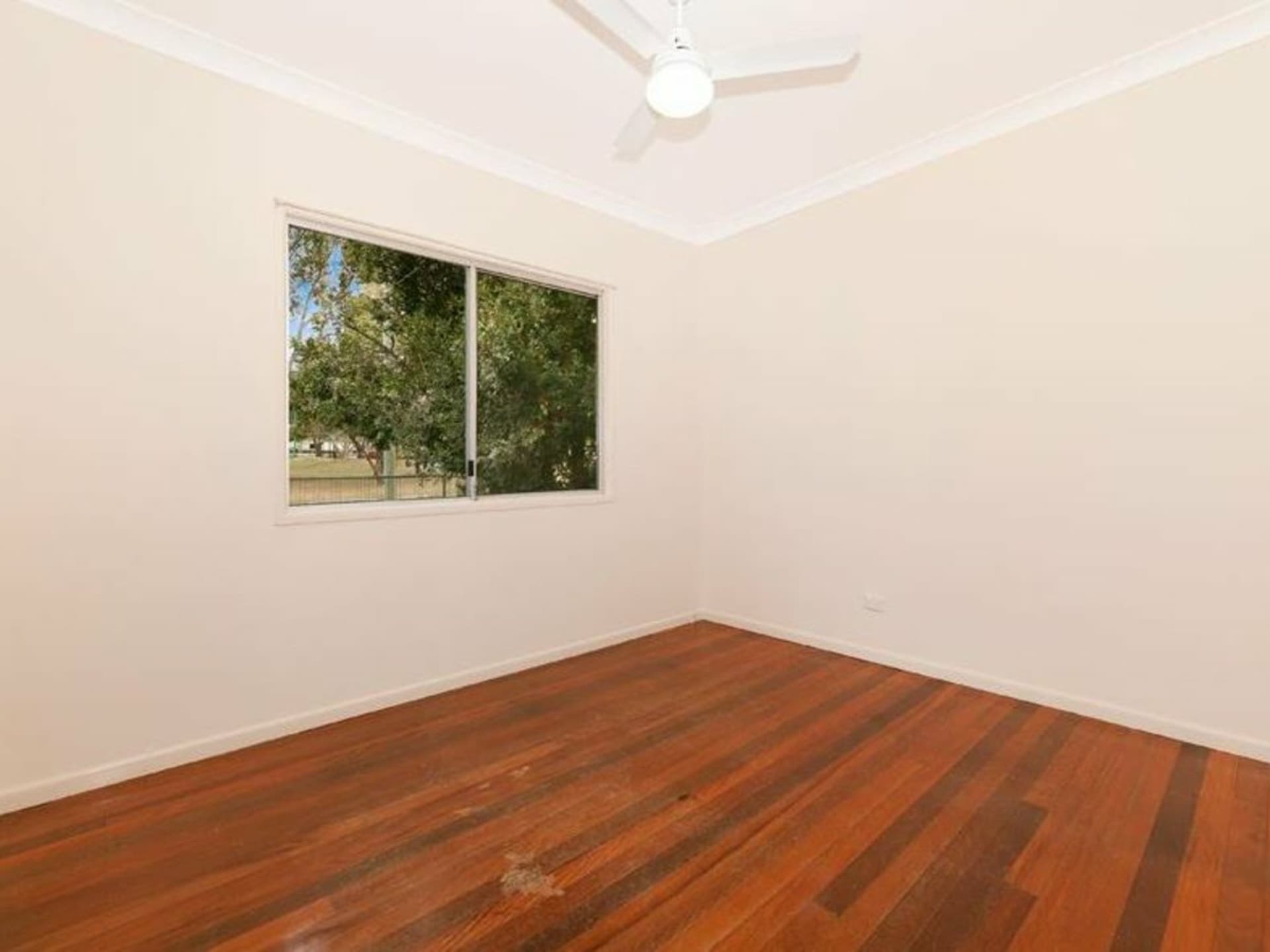 27 Kiama Street, Wavell Heights, Wavell Heights - Thumbnail 6