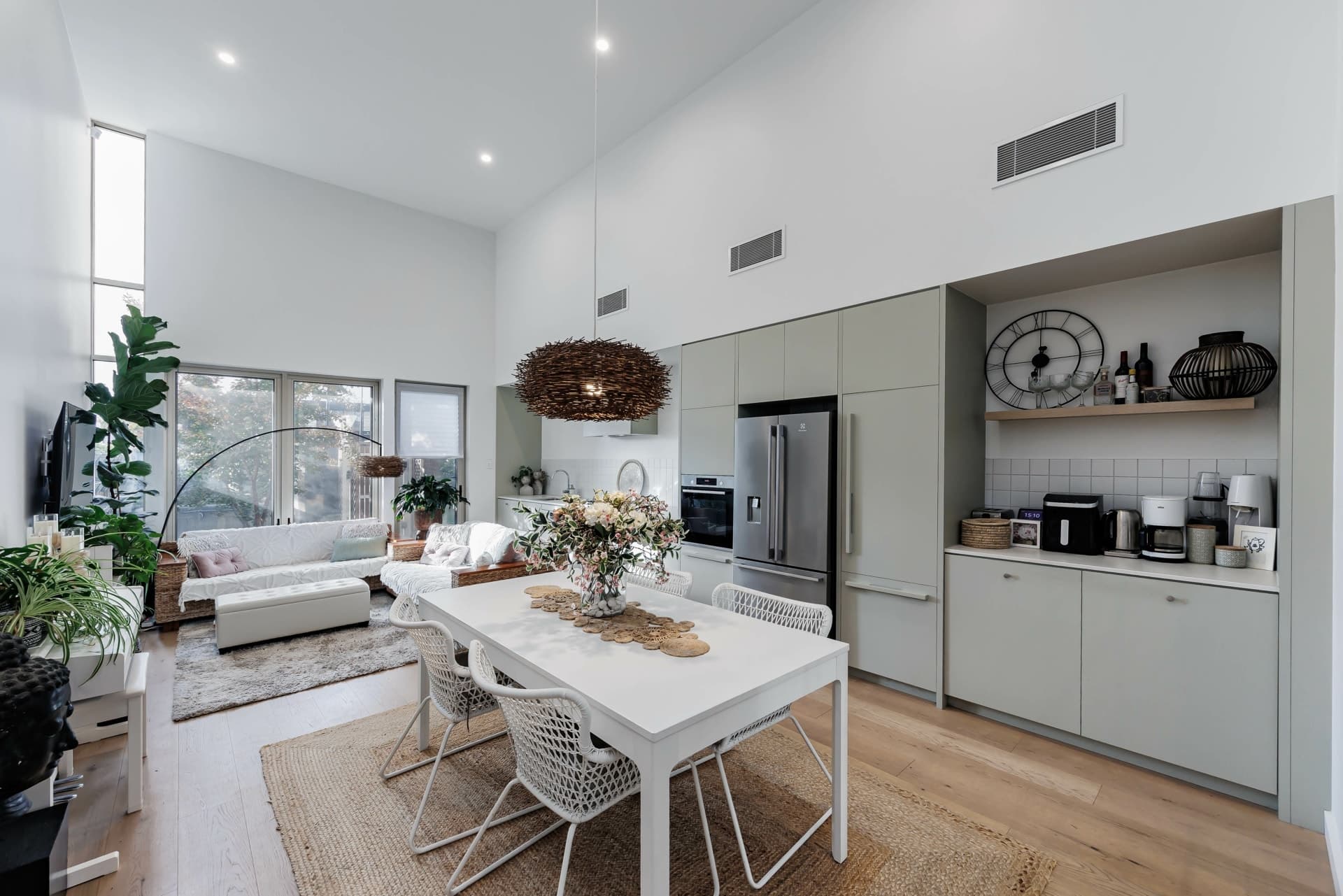 145 Troubridge Drive, West Lakes, West Lakes - Thumbnail 2