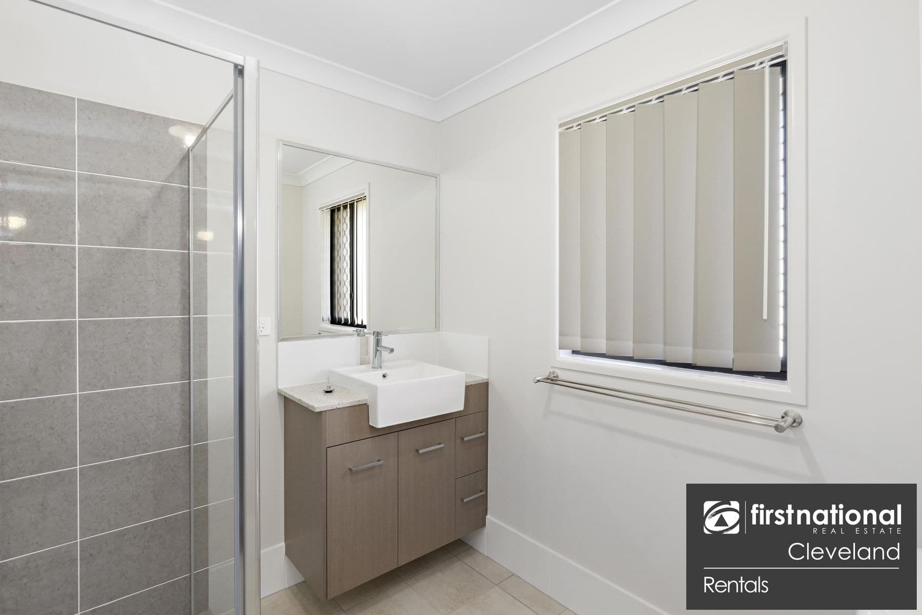 139 Esplanade, Redland Bay QLD 4165, Redland Bay - Thumbnail 7