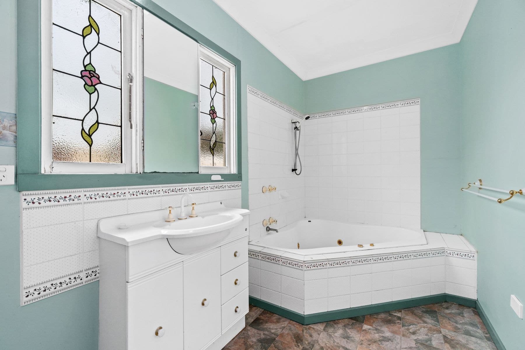 19 Hyde Park Road, Traralgon VIC 3844, Traralgon - Thumbnail 5