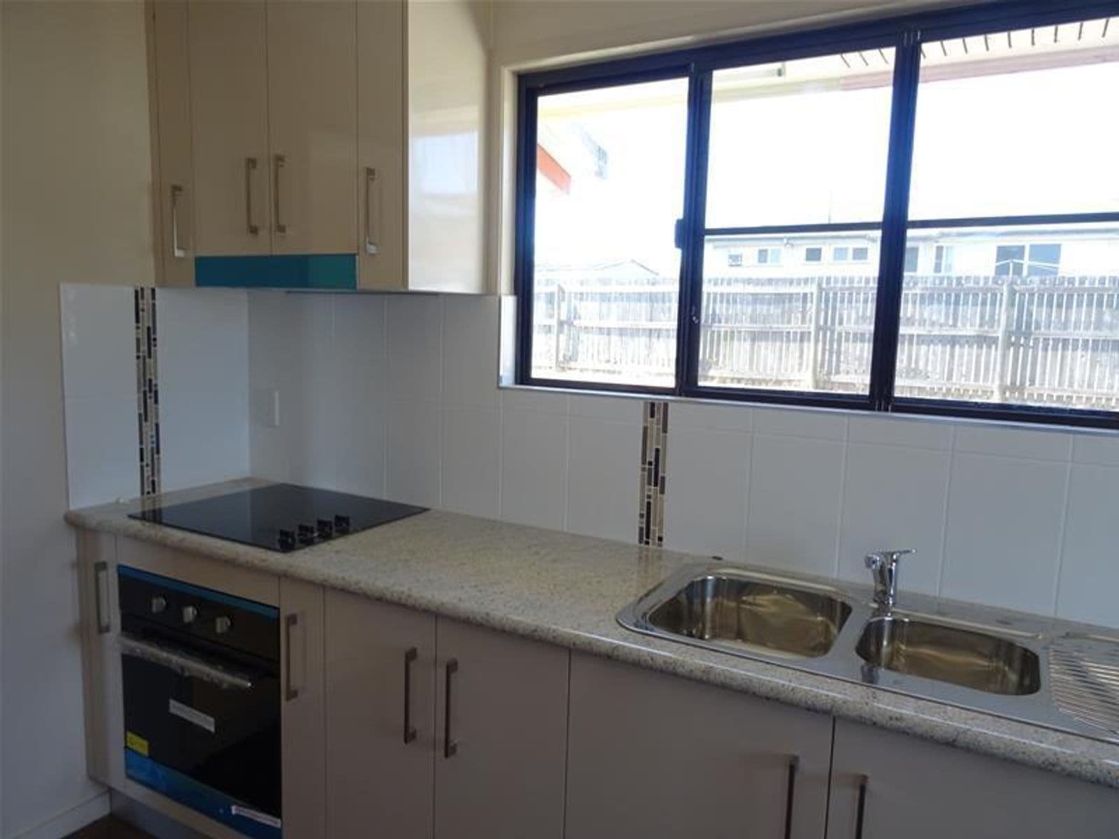 15 Utah Avenue, Sarina QLD 4737, Sarina - Thumbnail 3