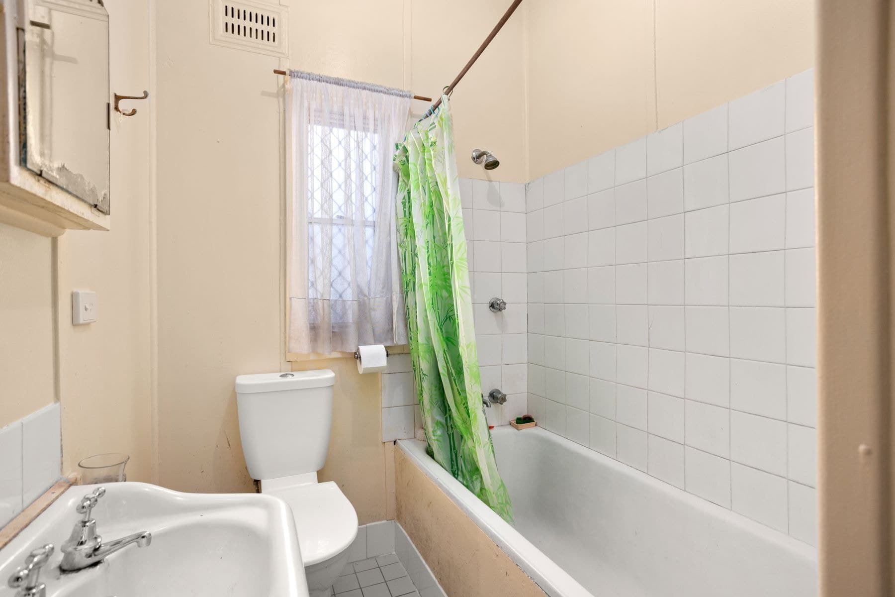 9 Stewart Street, Taree NSW 2430, Taree - Thumbnail 7