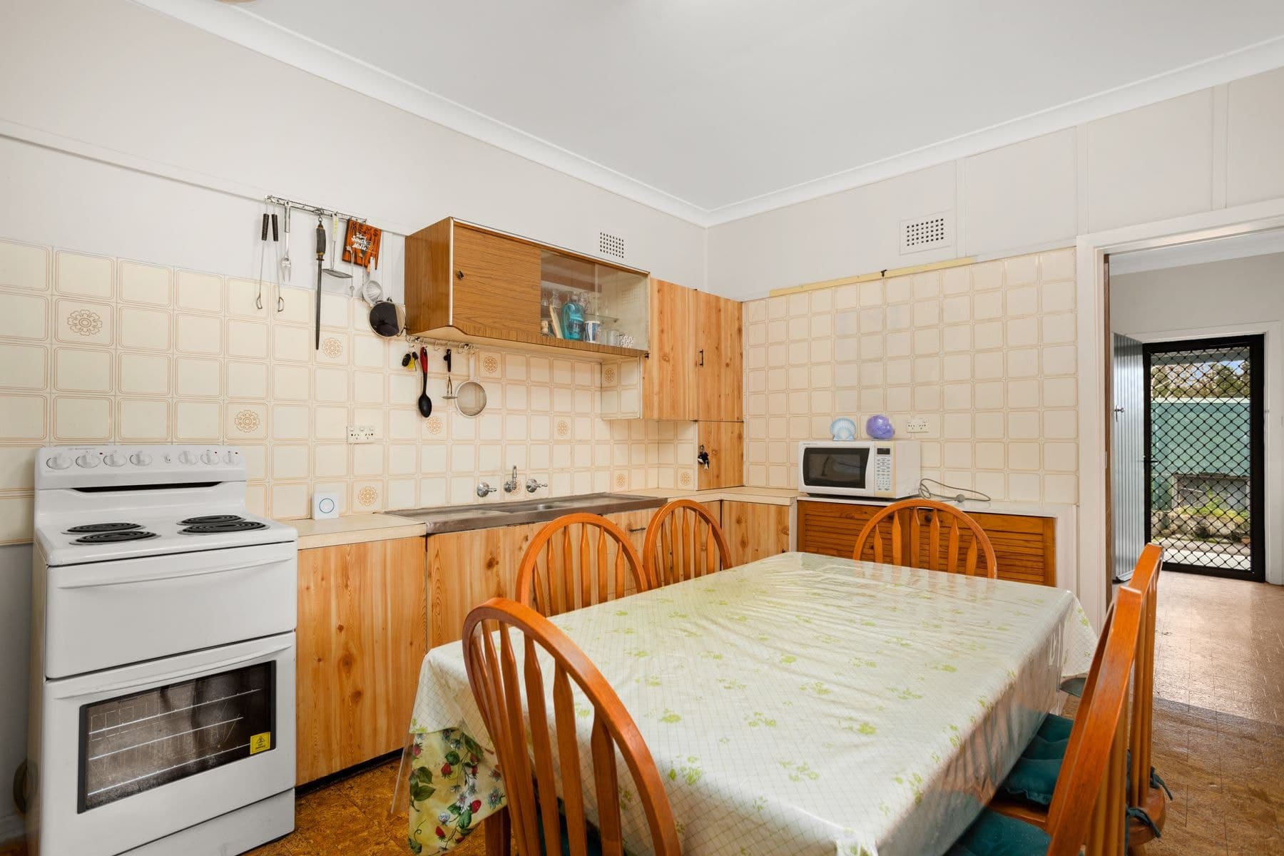9 Stewart Street, Taree NSW 2430, Taree - Thumbnail 8