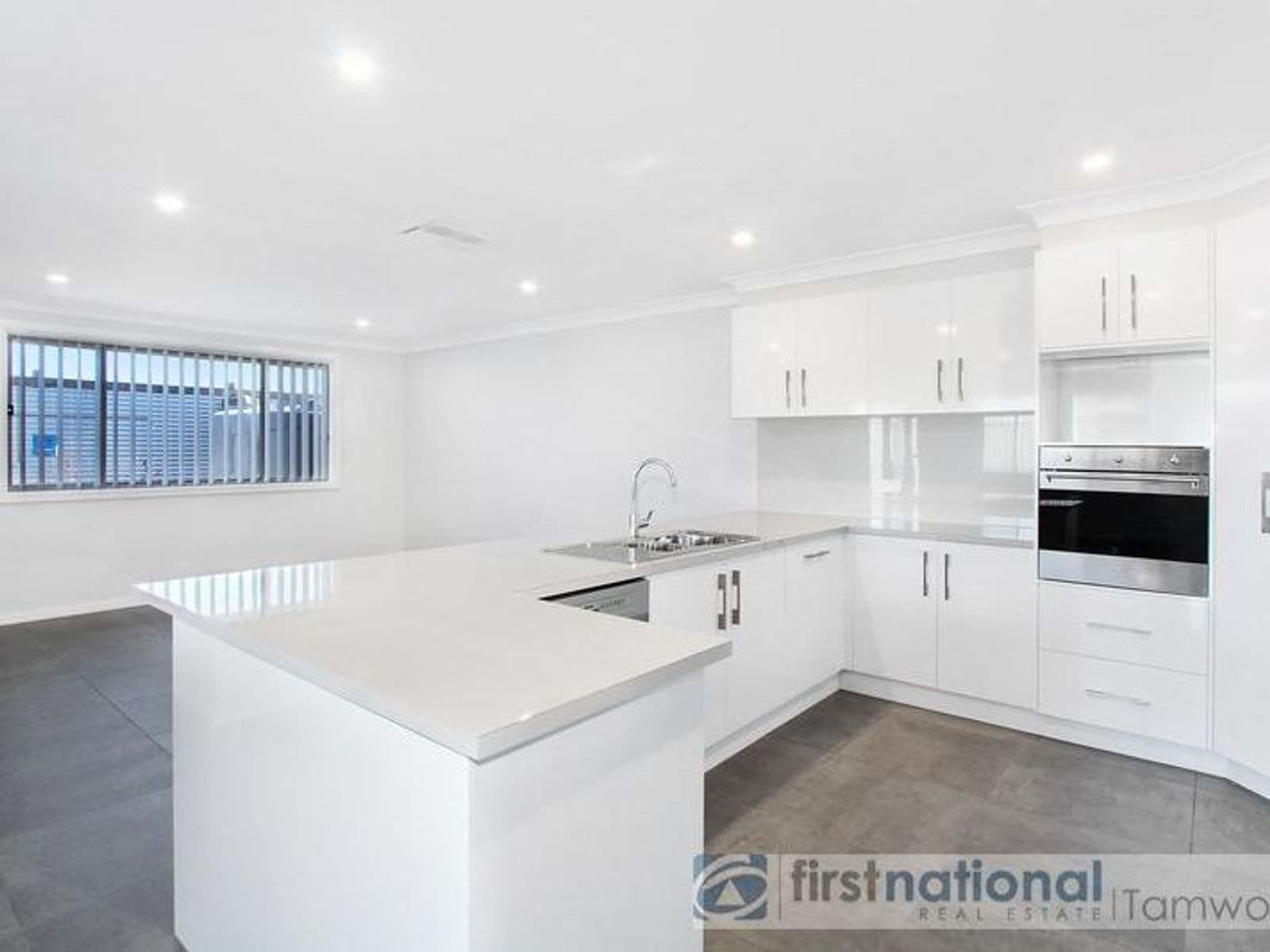 3/2 Faringdon Street, Tamworth NSW 2340, Tamworth - Image 1
