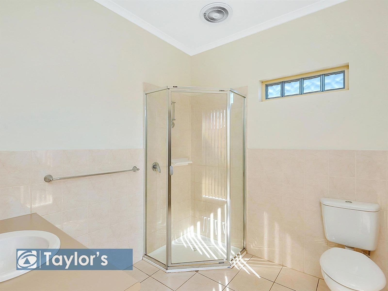 7 Oriole Walk, Mawson Lakes SA 5095, Mawson Lakes - Thumbnail 6
