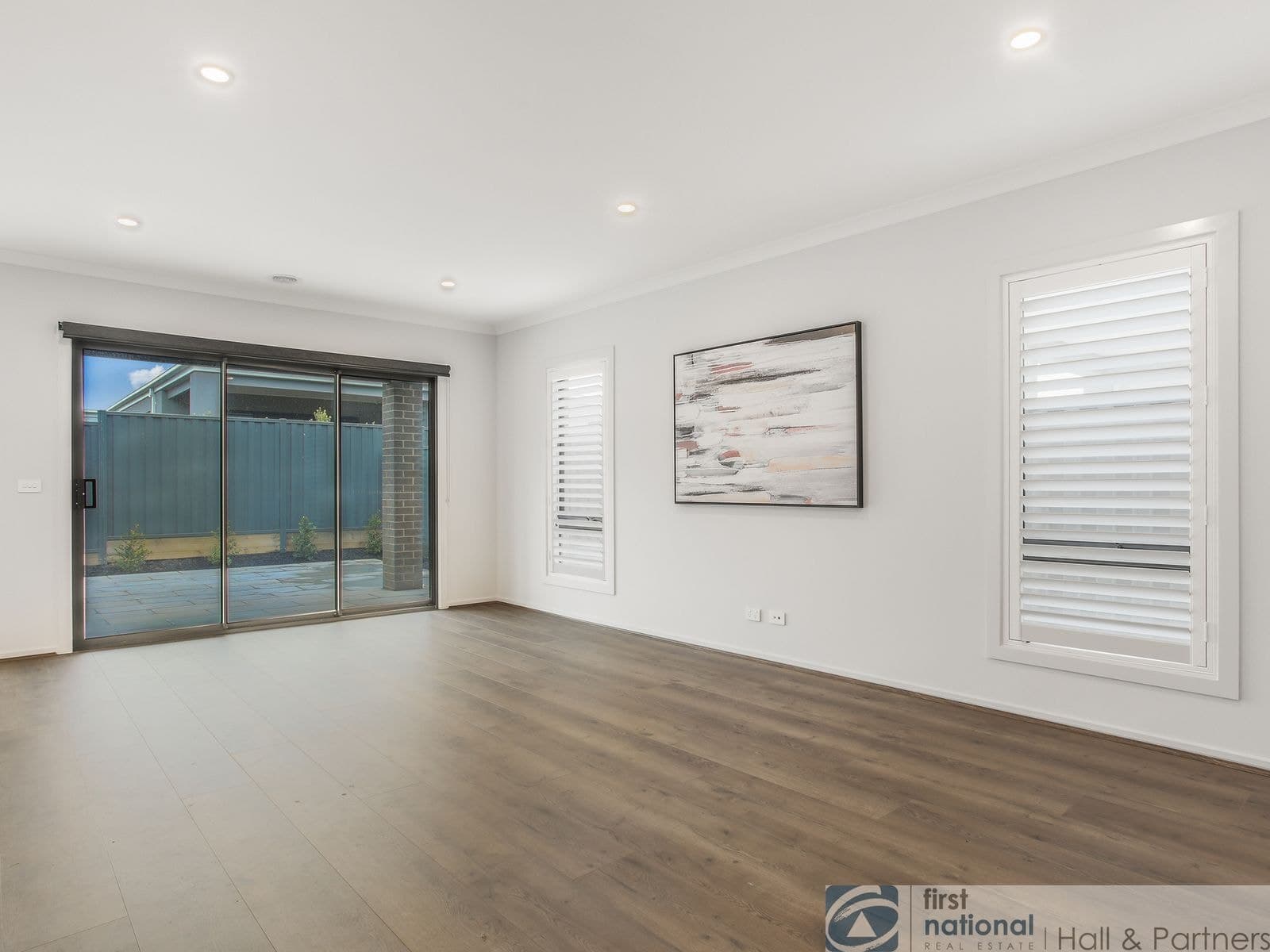 8 Greenwich Drive, Berwick VIC 3806, Berwick - Thumbnail 5