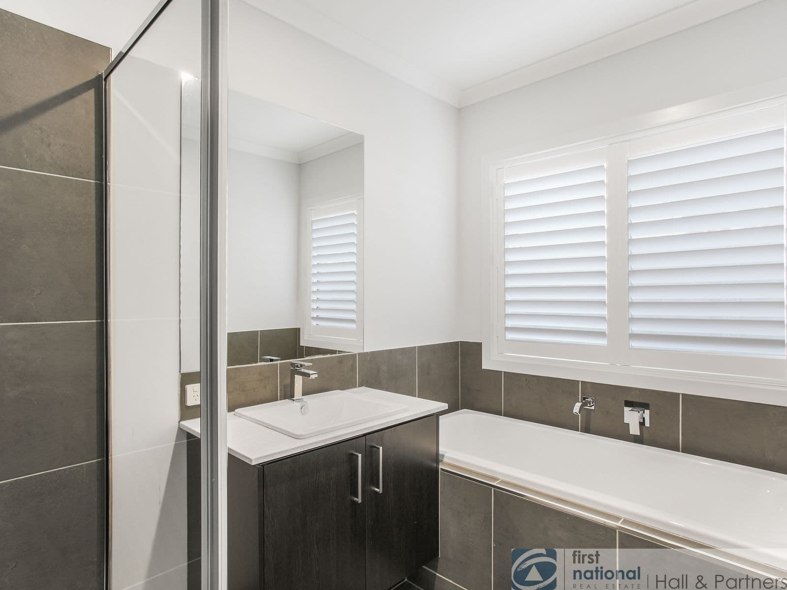8 Greenwich Drive, Berwick VIC 3806, Berwick - Thumbnail 6