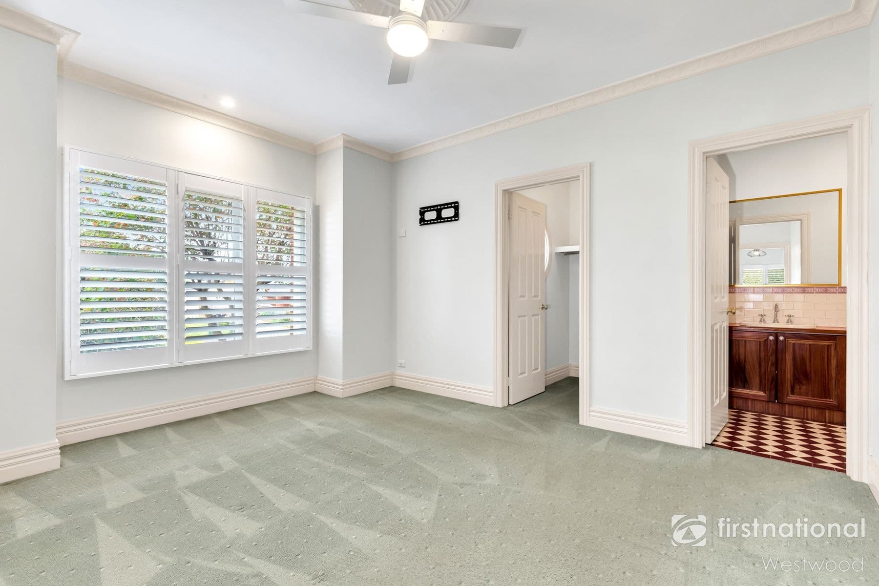 8 Butmar Close, Werribee VIC 3030, Werribee - Thumbnail 5