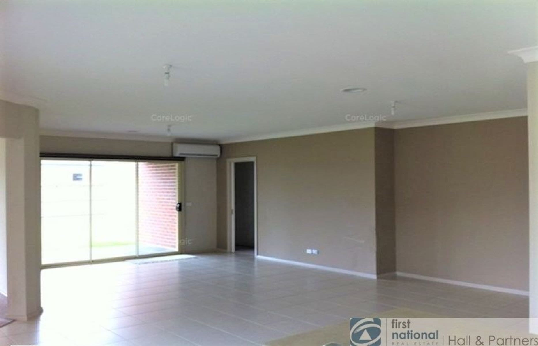 22 Dan Morgan Drive, Cranbourne East VIC 3977, Cranbourne East - Thumbnail 4