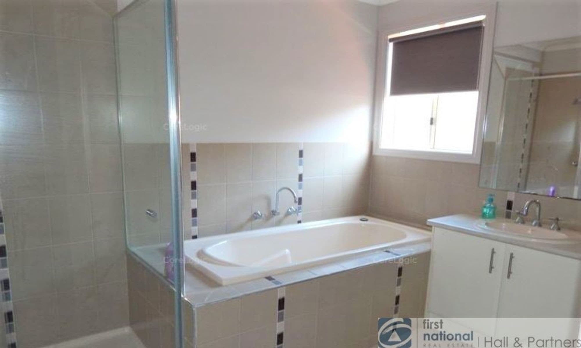 22 Dan Morgan Drive, Cranbourne East VIC 3977, Cranbourne East - Thumbnail 5