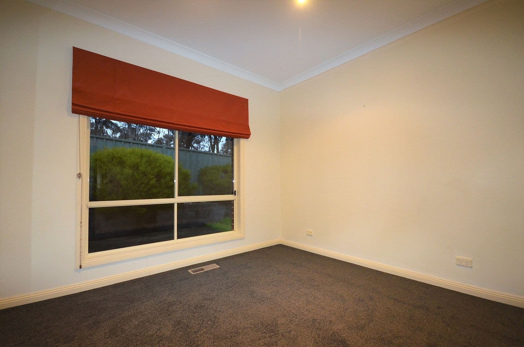 2/9 Derby Grove, Flora Hill VIC 3550, Flora Hill - Thumbnail 7
