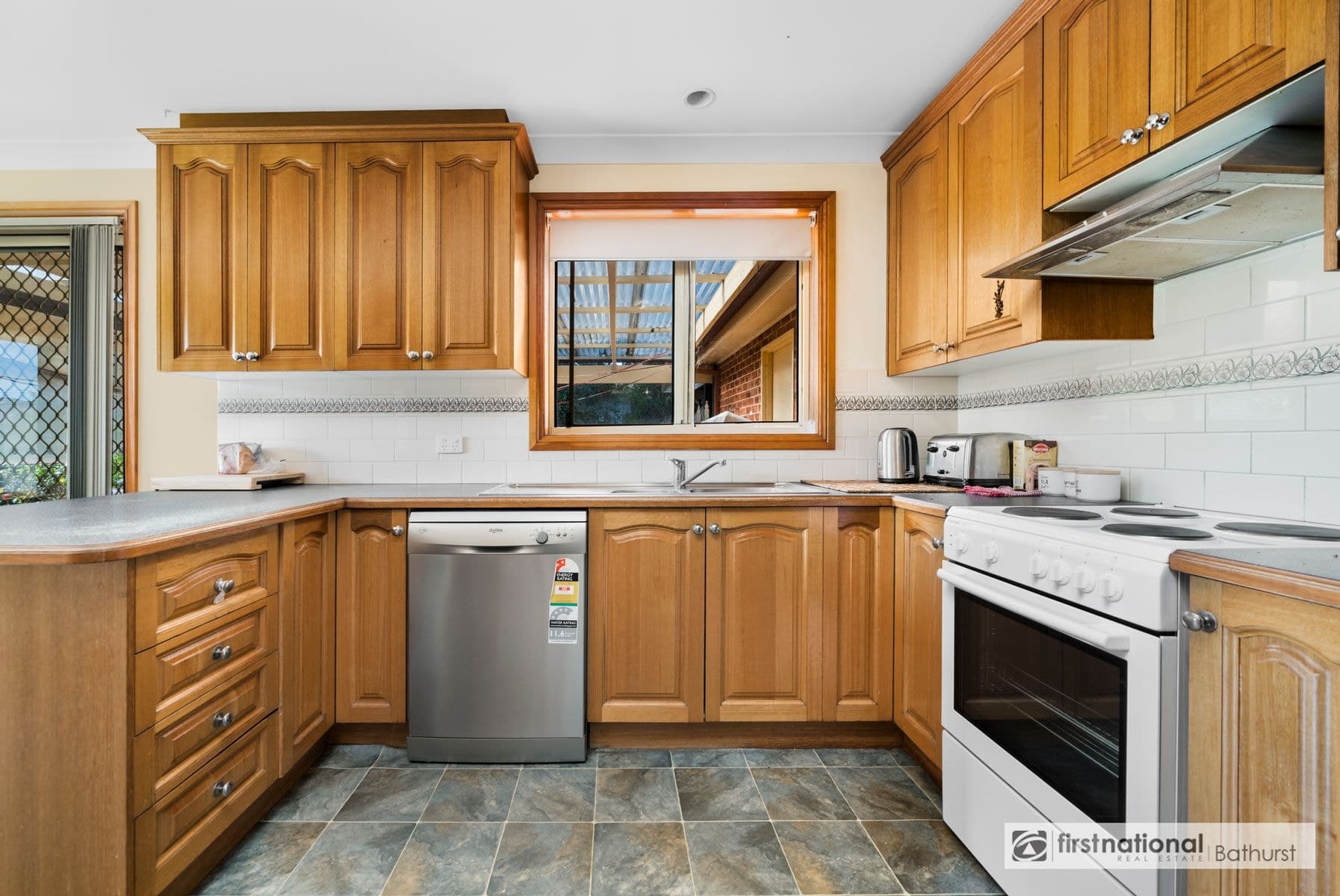16 Wentworth Drive, Kelso NSW 2795, Kelso - Thumbnail 4