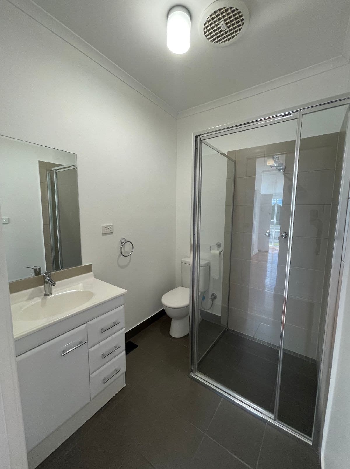 3 Sasse Court, Moe VIC 3825, Moe - Thumbnail 7