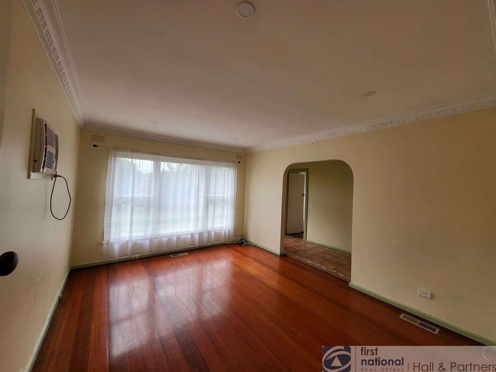 24 Gloria Avenue, Dandenong North VIC 3175, Dandenong North - Thumbnail 3