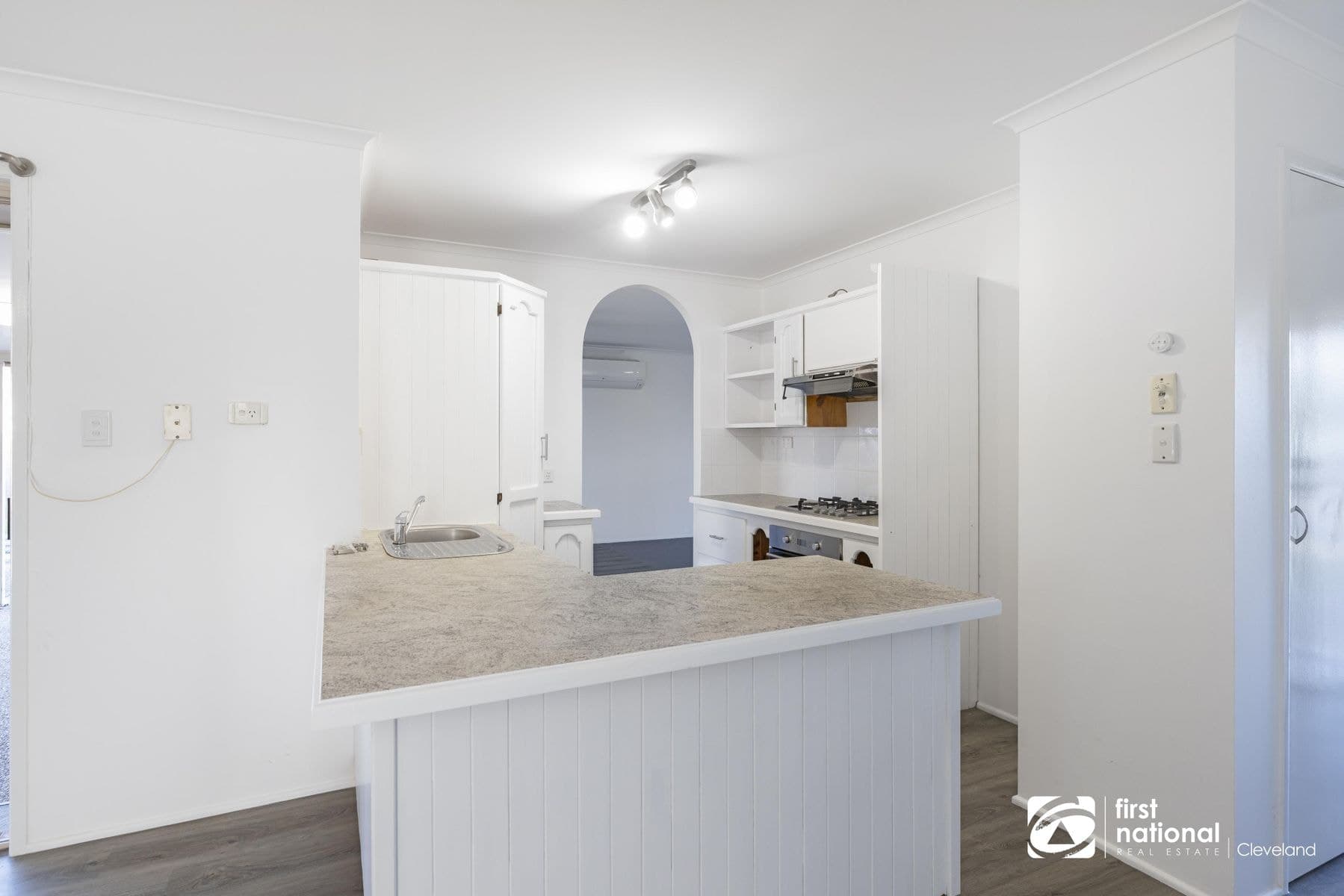 38 Wattle Street, Victoria Point QLD 4165, Victoria Point - Thumbnail 5