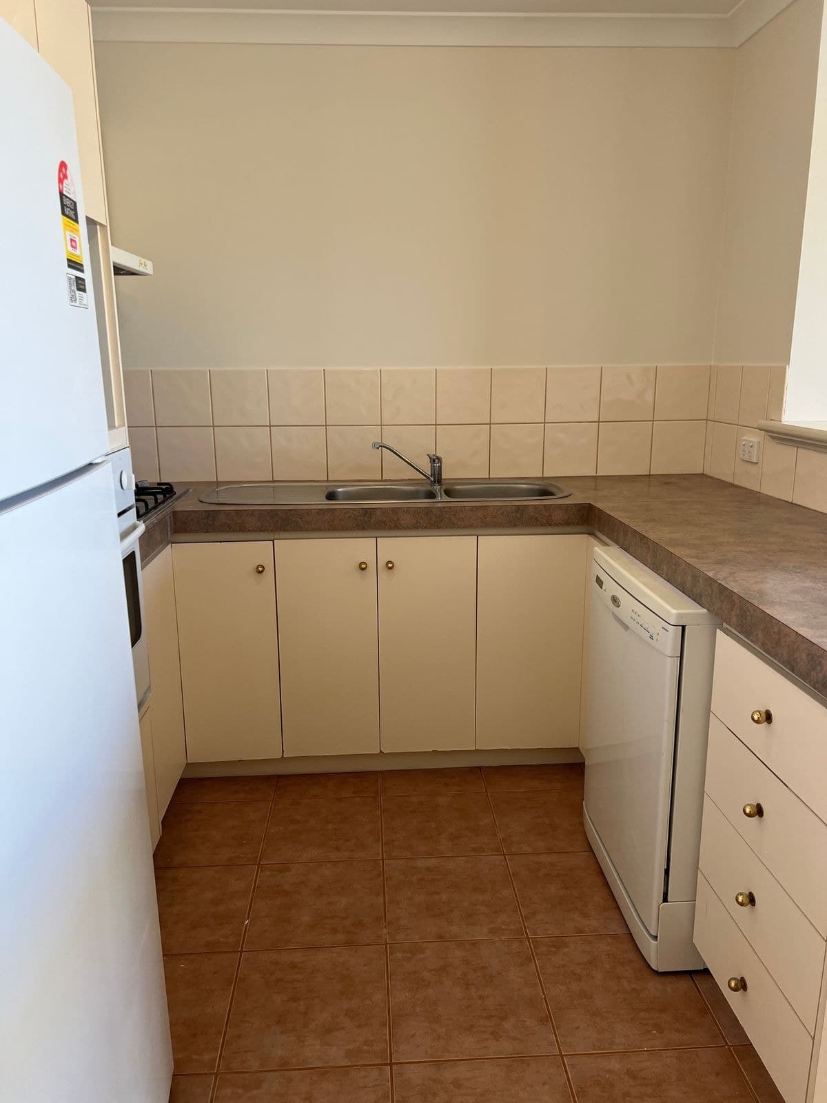 4/19 Gordon Street, Kalgoorlie WA 6430, Kalgoorlie - Thumbnail 3