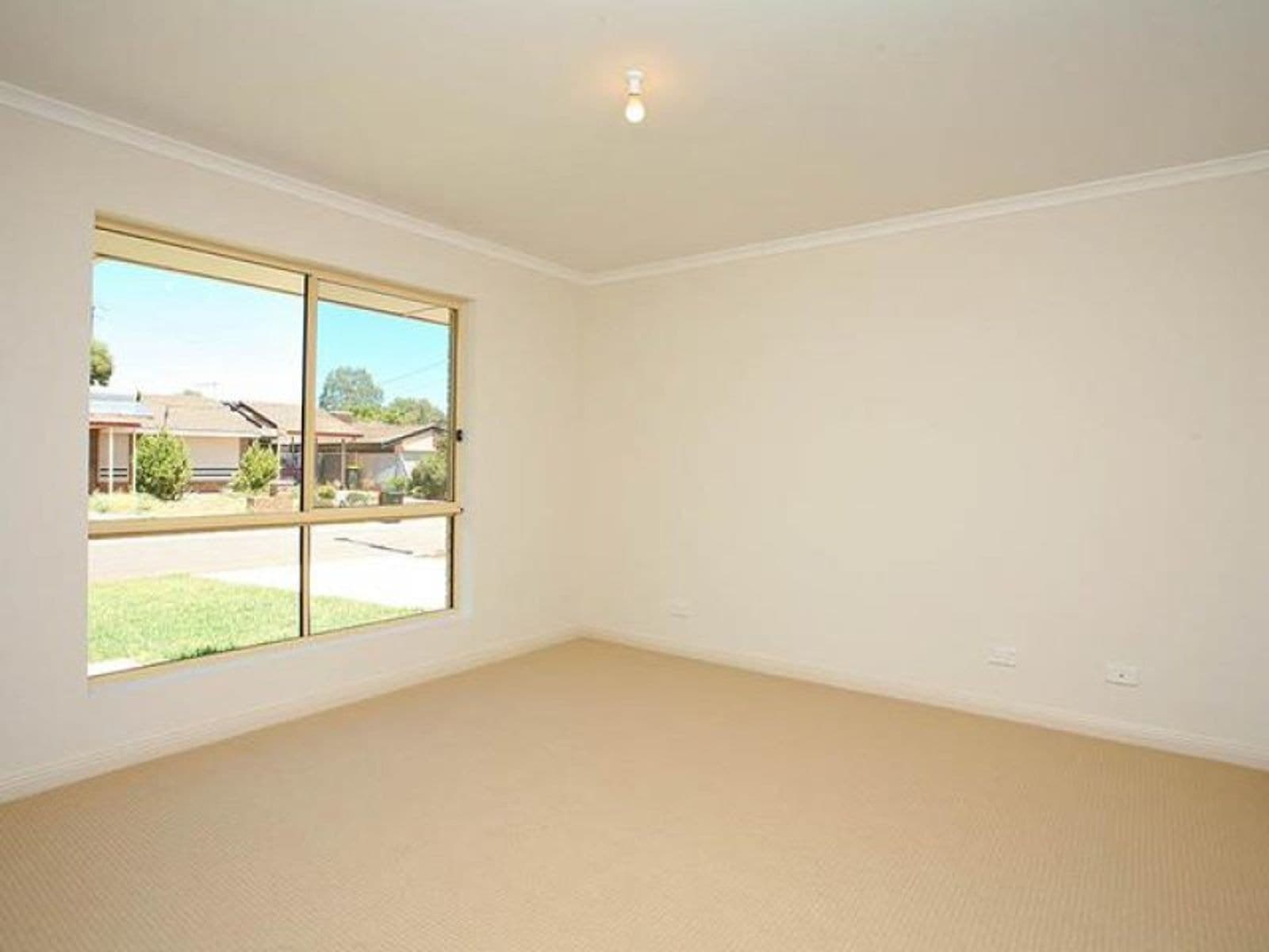 1/10 Rose Street, Smithfield SA 5114, Smithfield - Thumbnail 2