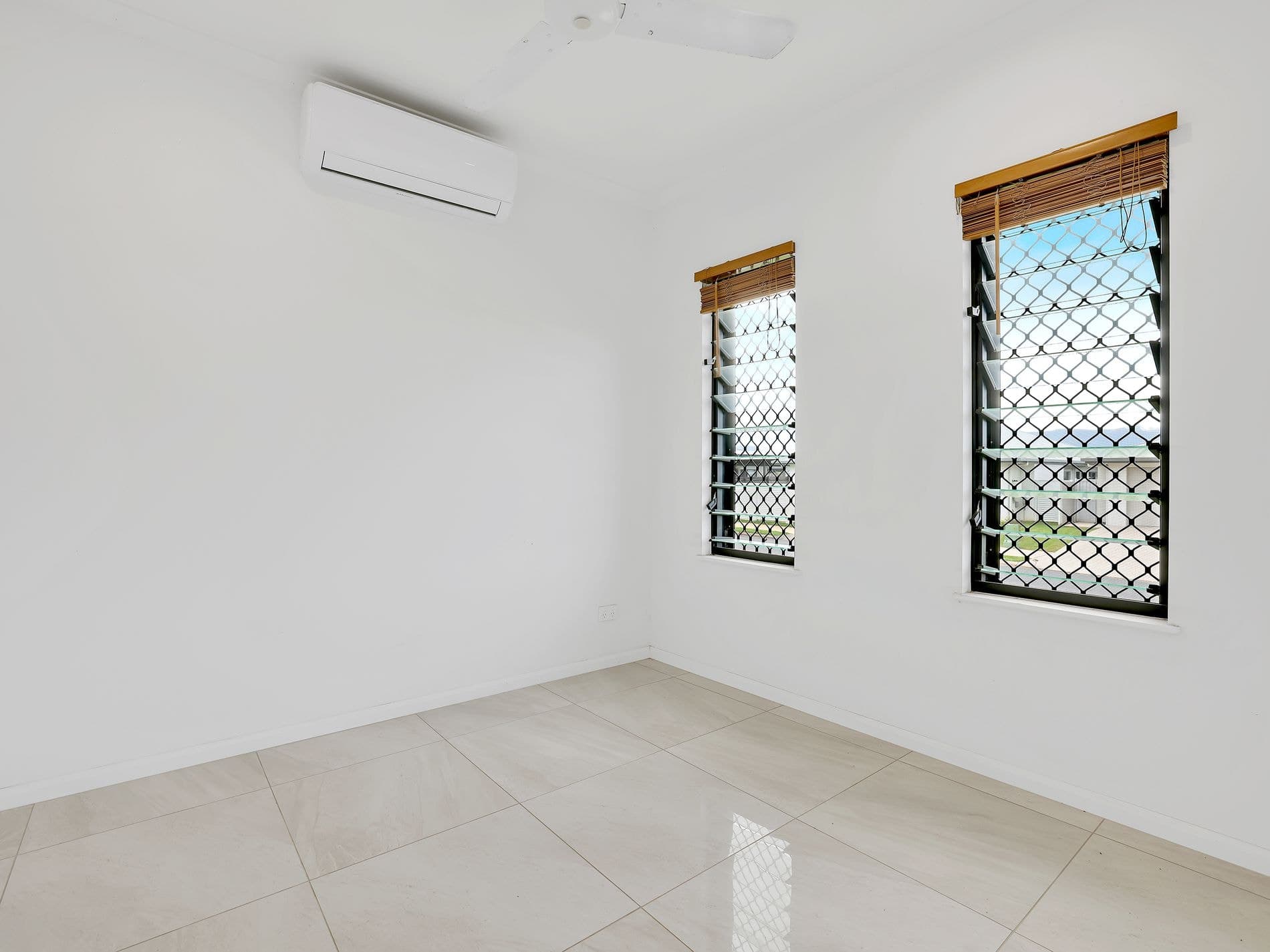 56 Devine Crescent, GORDONVALE, Gordonvale - Thumbnail 8